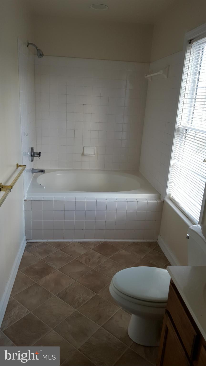 ENCHANTED WOODS - Residential Lease