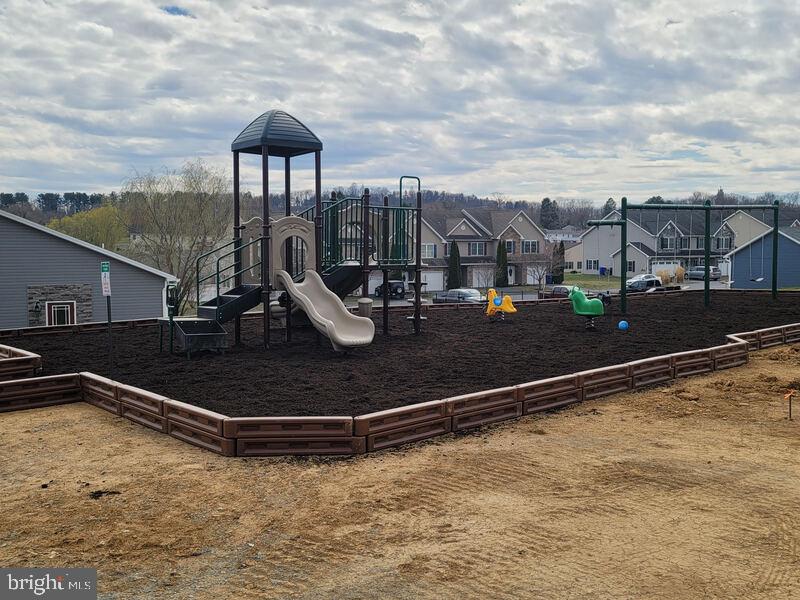 FARMSPRING ESTATES - Residential