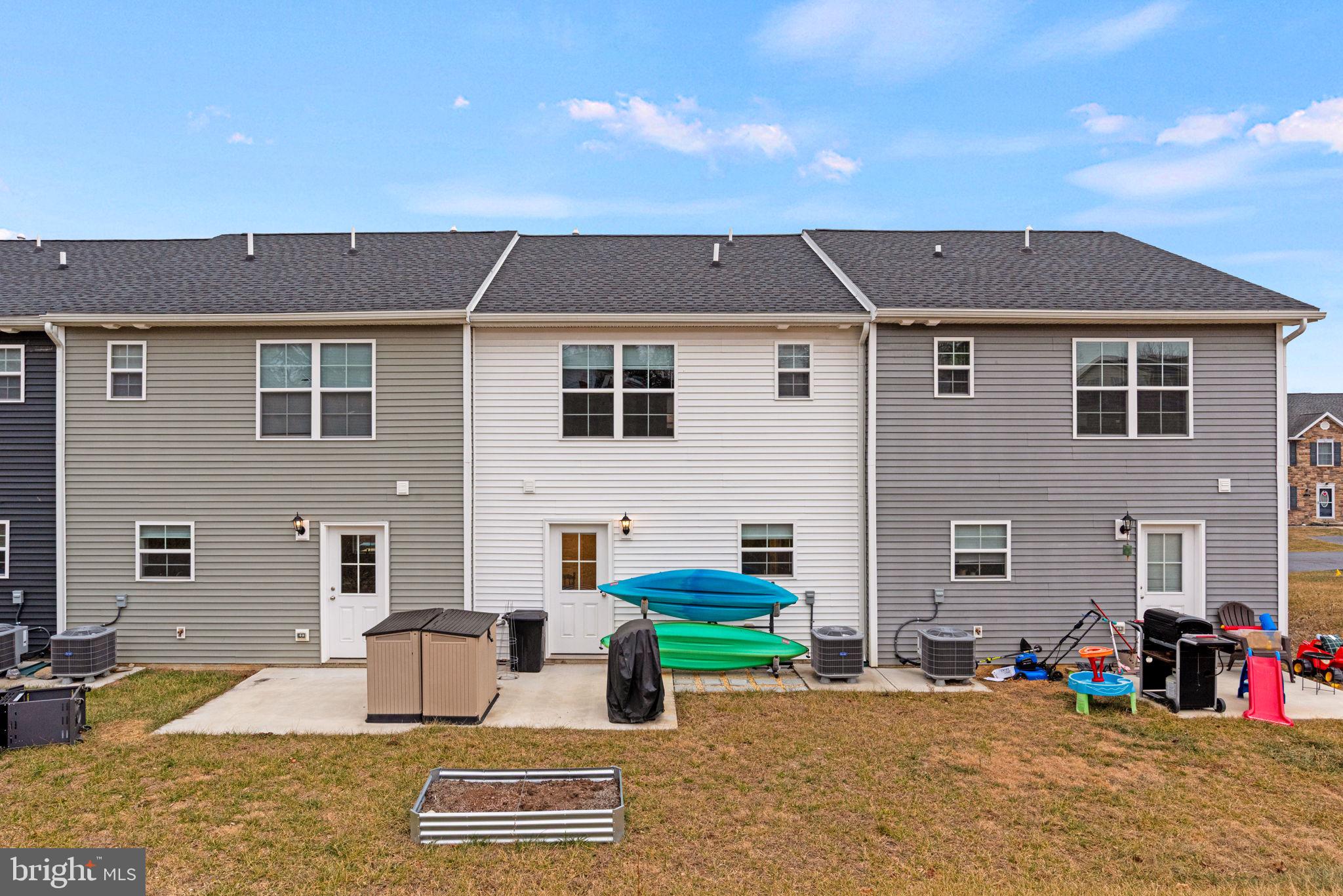 FARMSPRING ESTATES - Residential