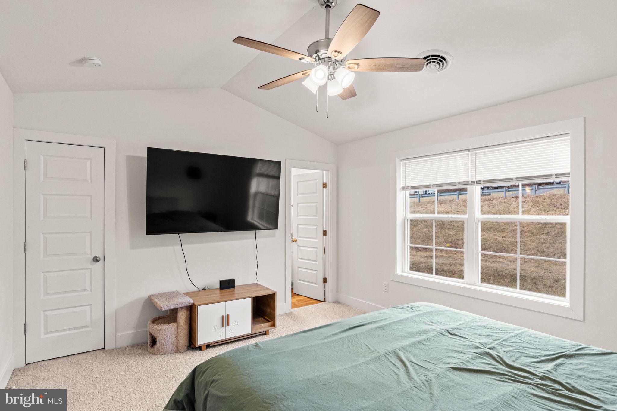 FARMSPRING ESTATES - Residential