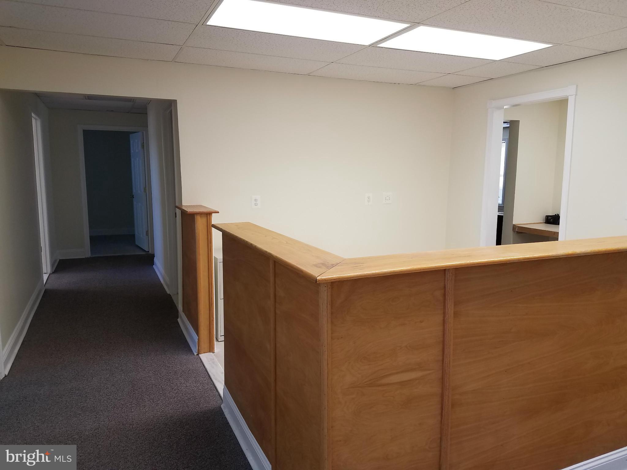 AMBASSADOR SQ - Commercial Sale