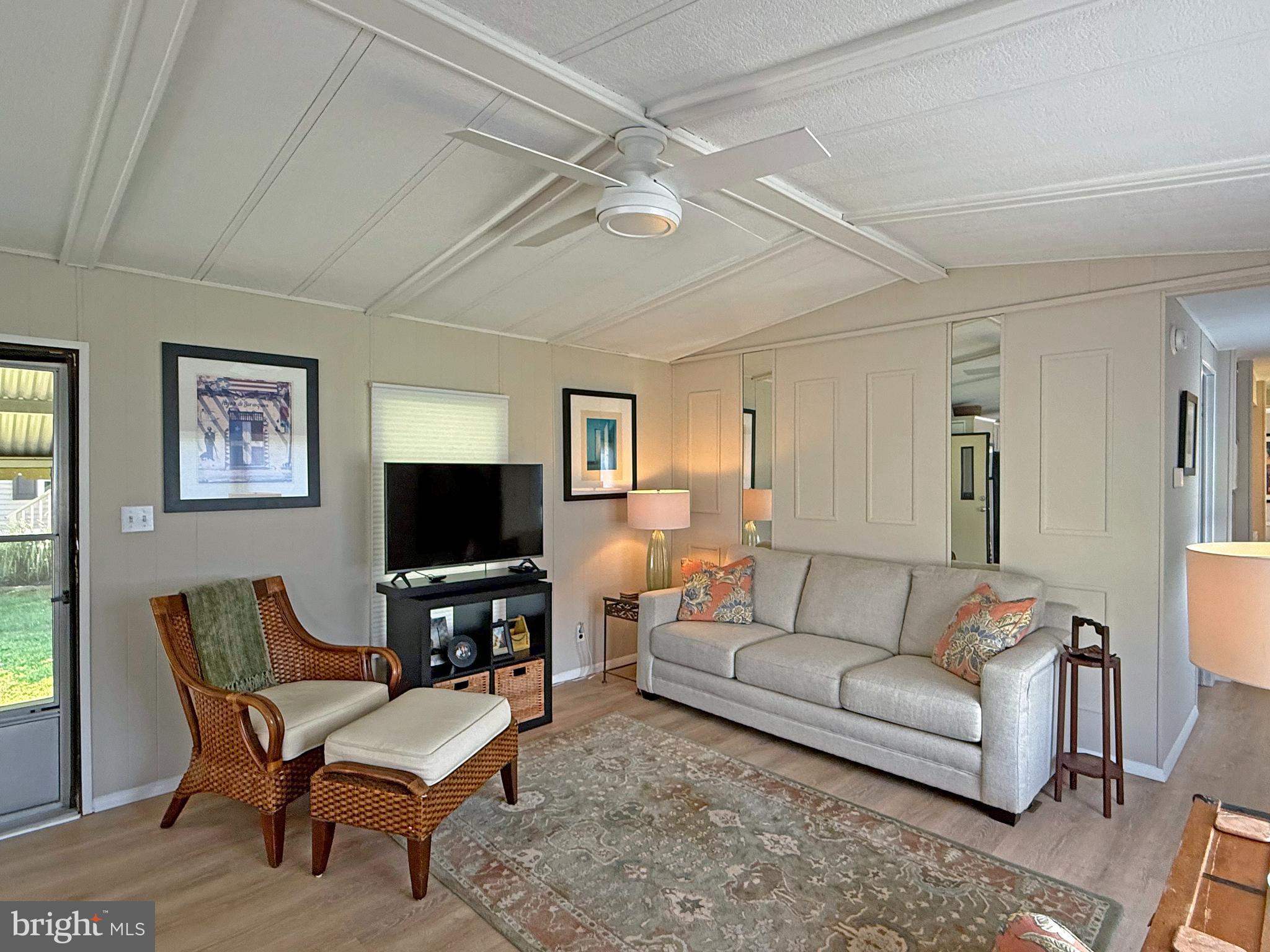 SILVERVIEW FARM MHP - Residential