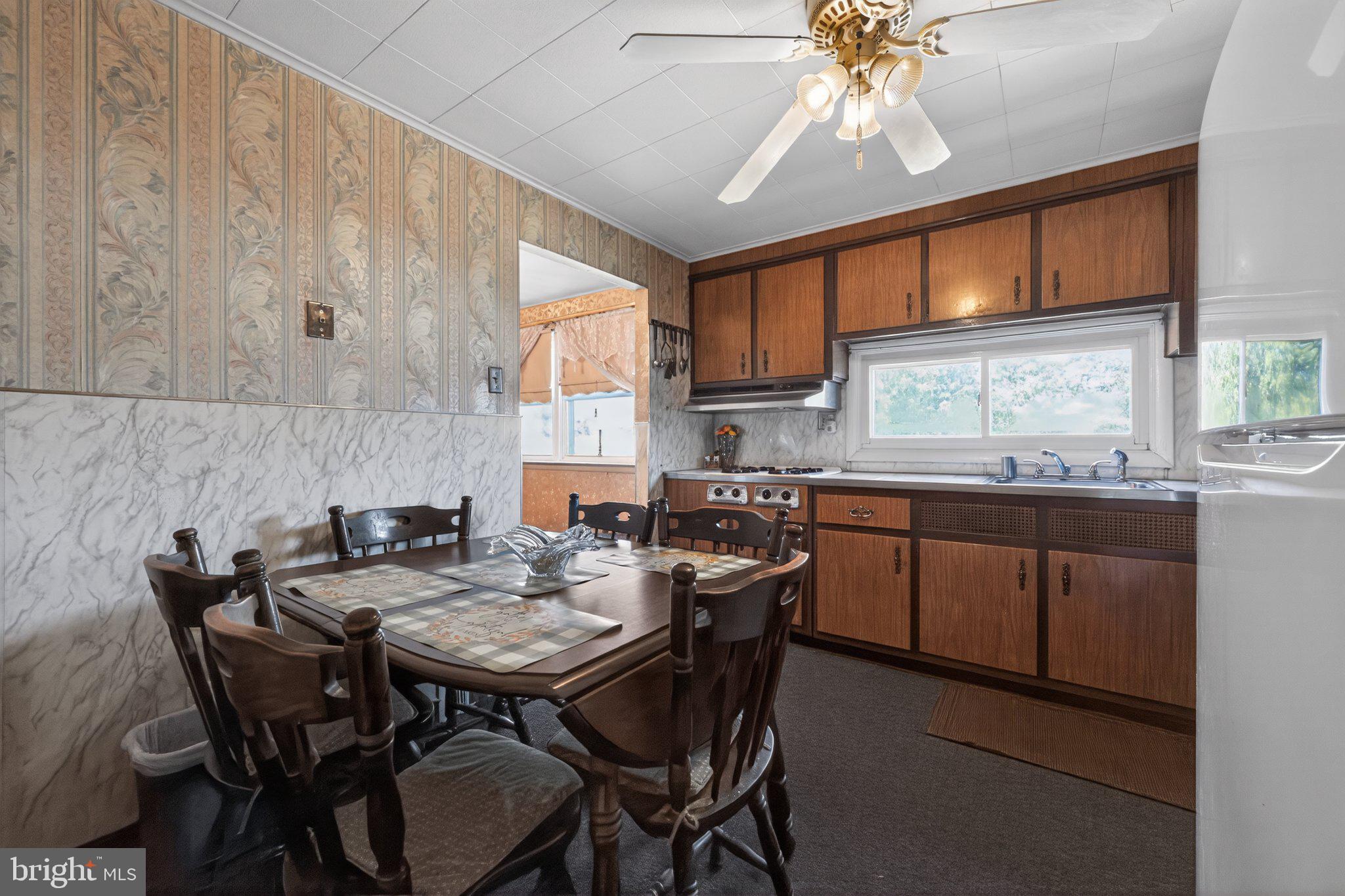 SOMERTON - Residential