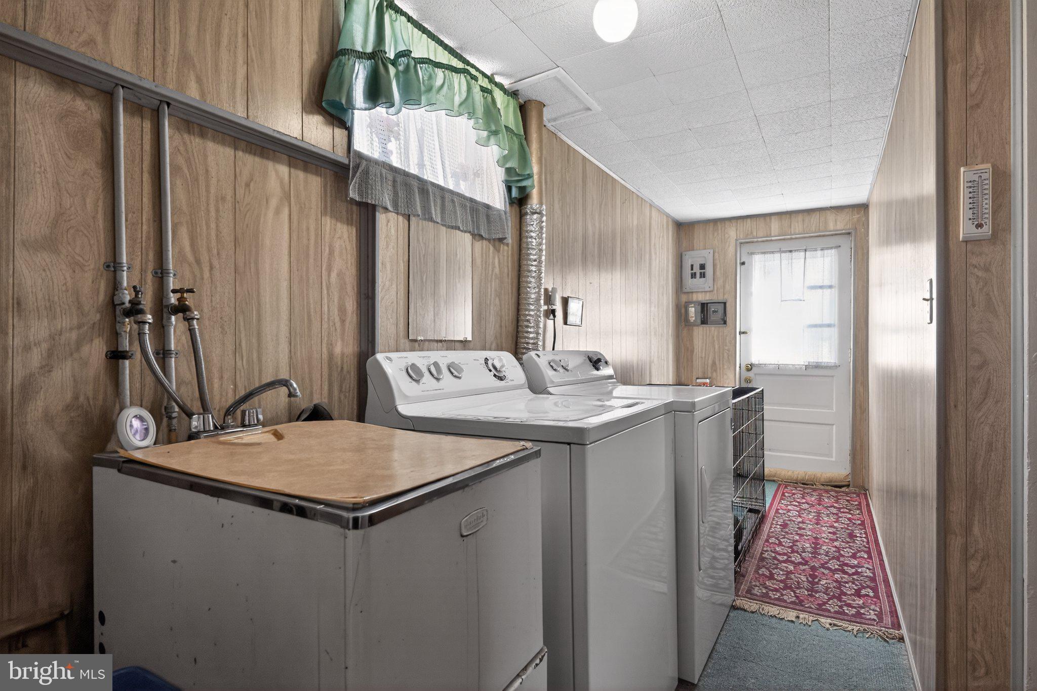 SOMERTON - Residential