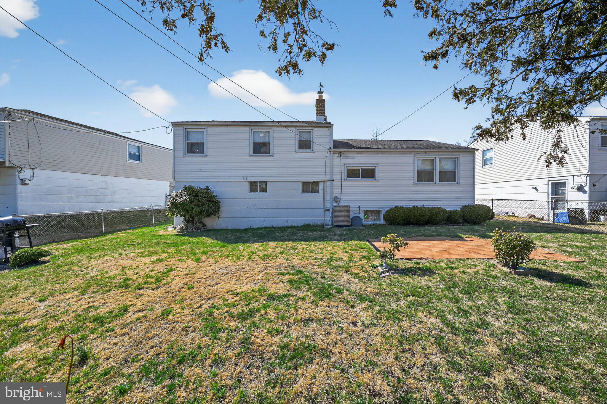 SOMERTON - Residential