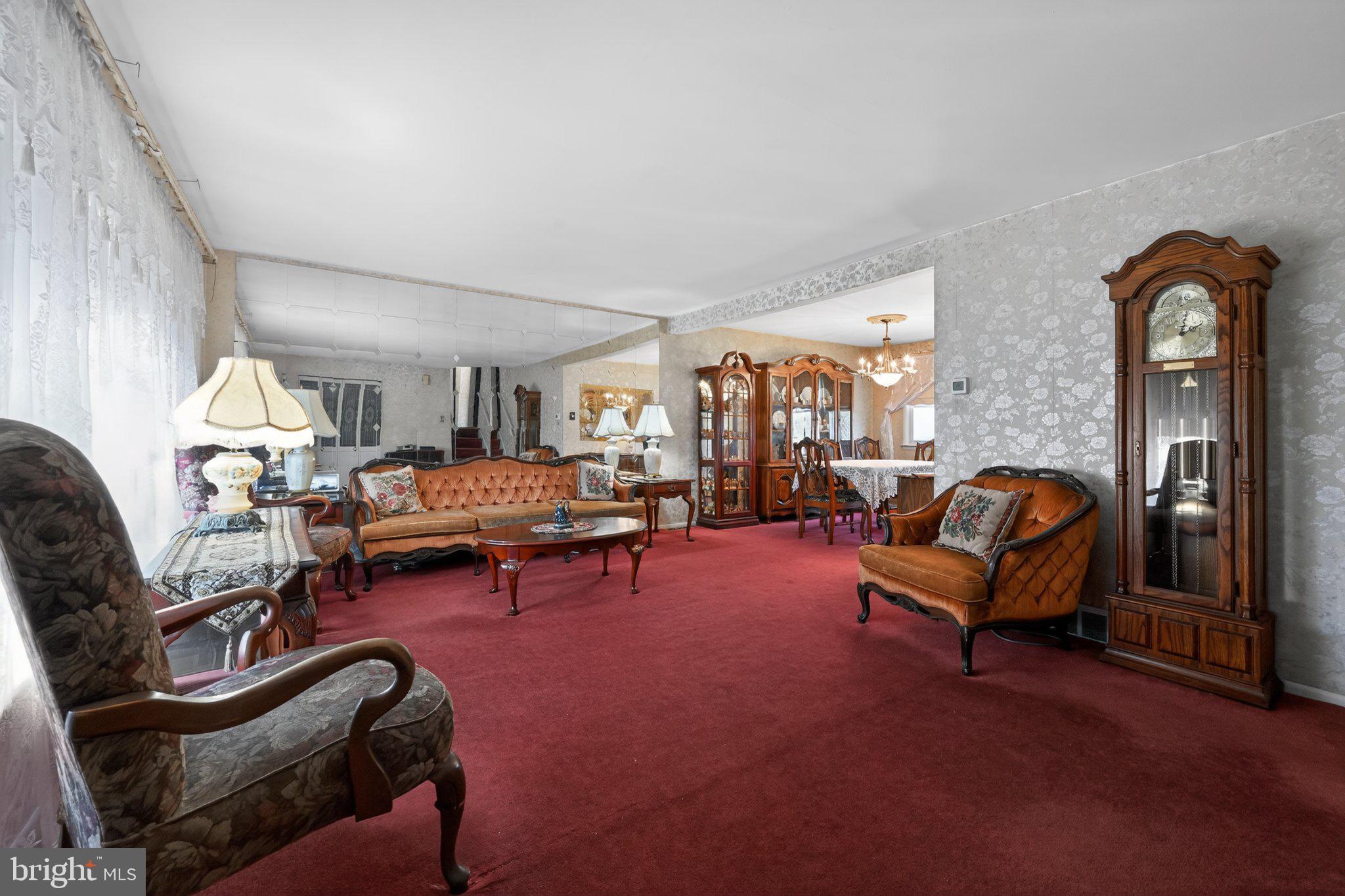 SOMERTON - Residential