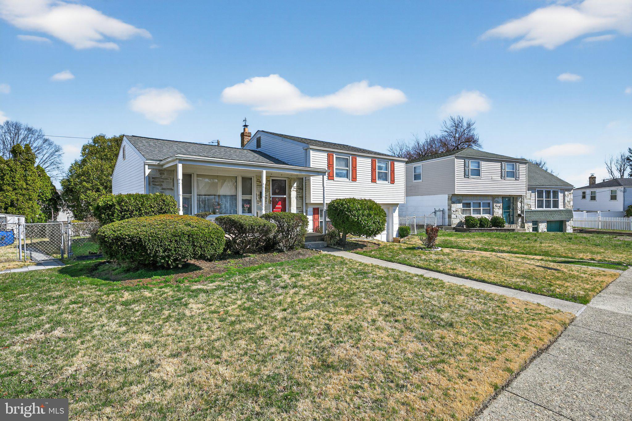 SOMERTON - Residential