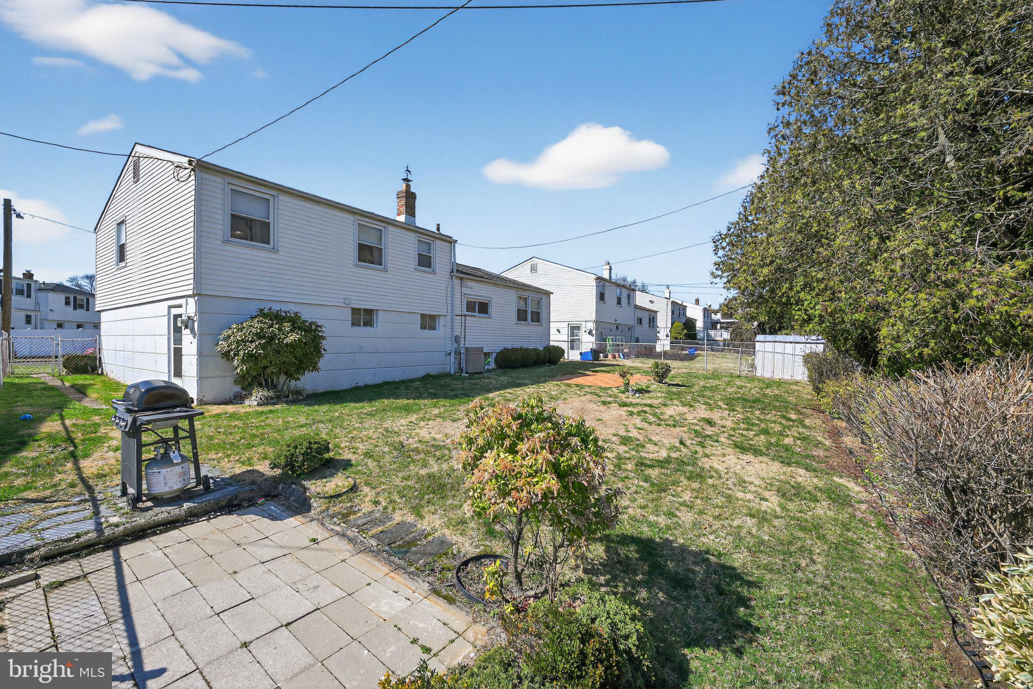 SOMERTON - Residential