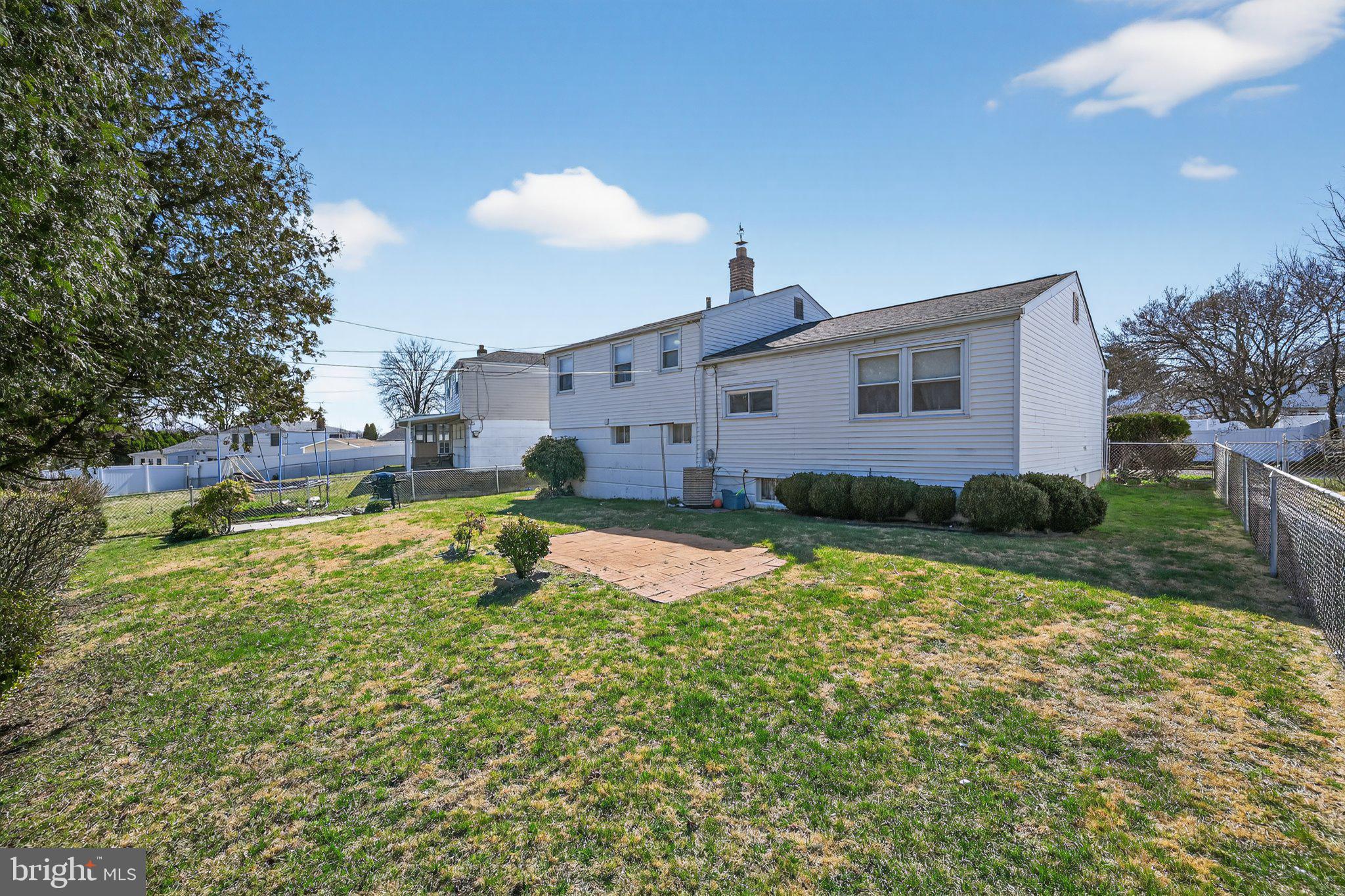 SOMERTON - Residential