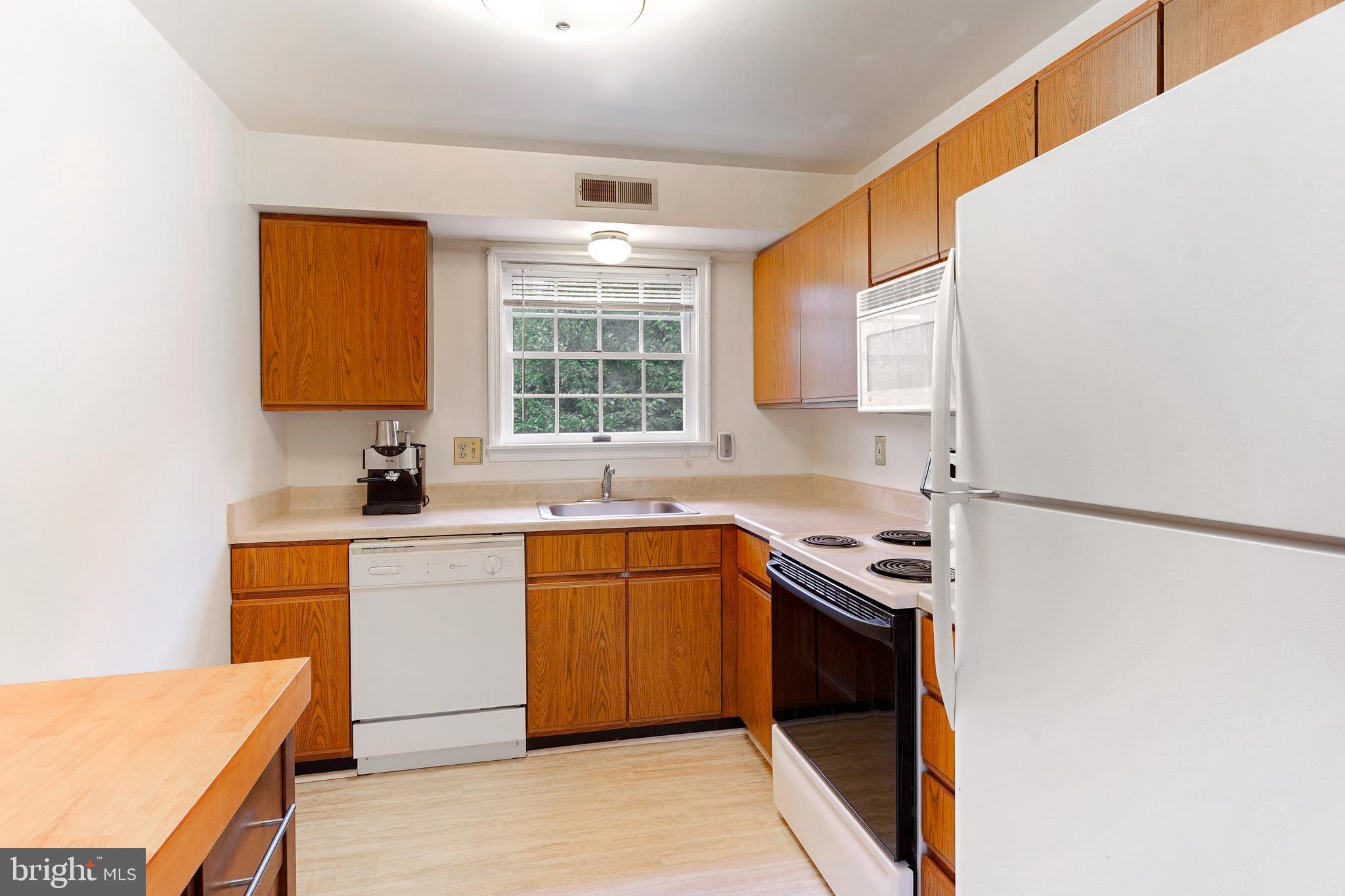 WICKERTON HEIGHTS - Residential Lease