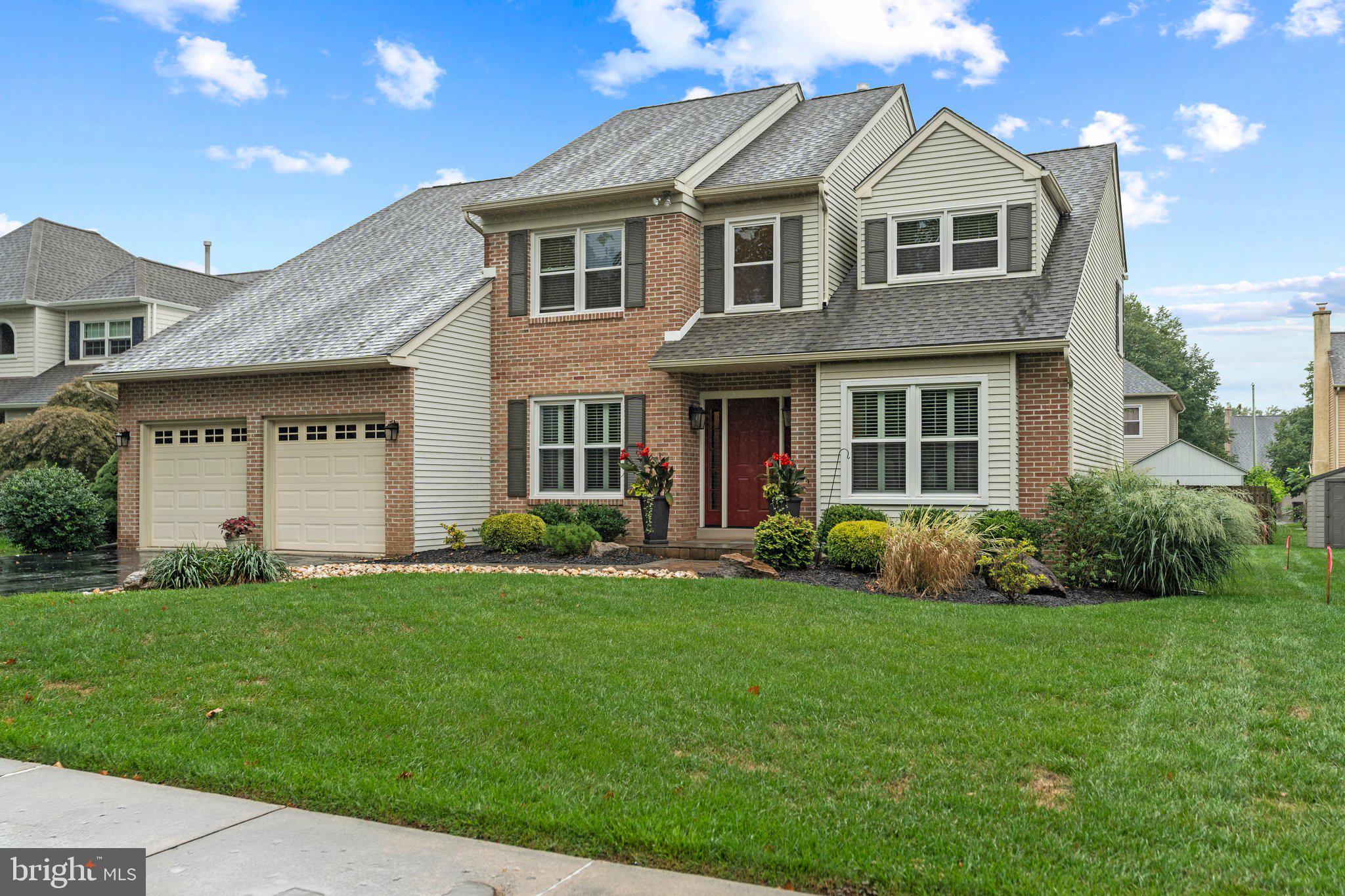 COLLEGEVILLE CROSS - Residential