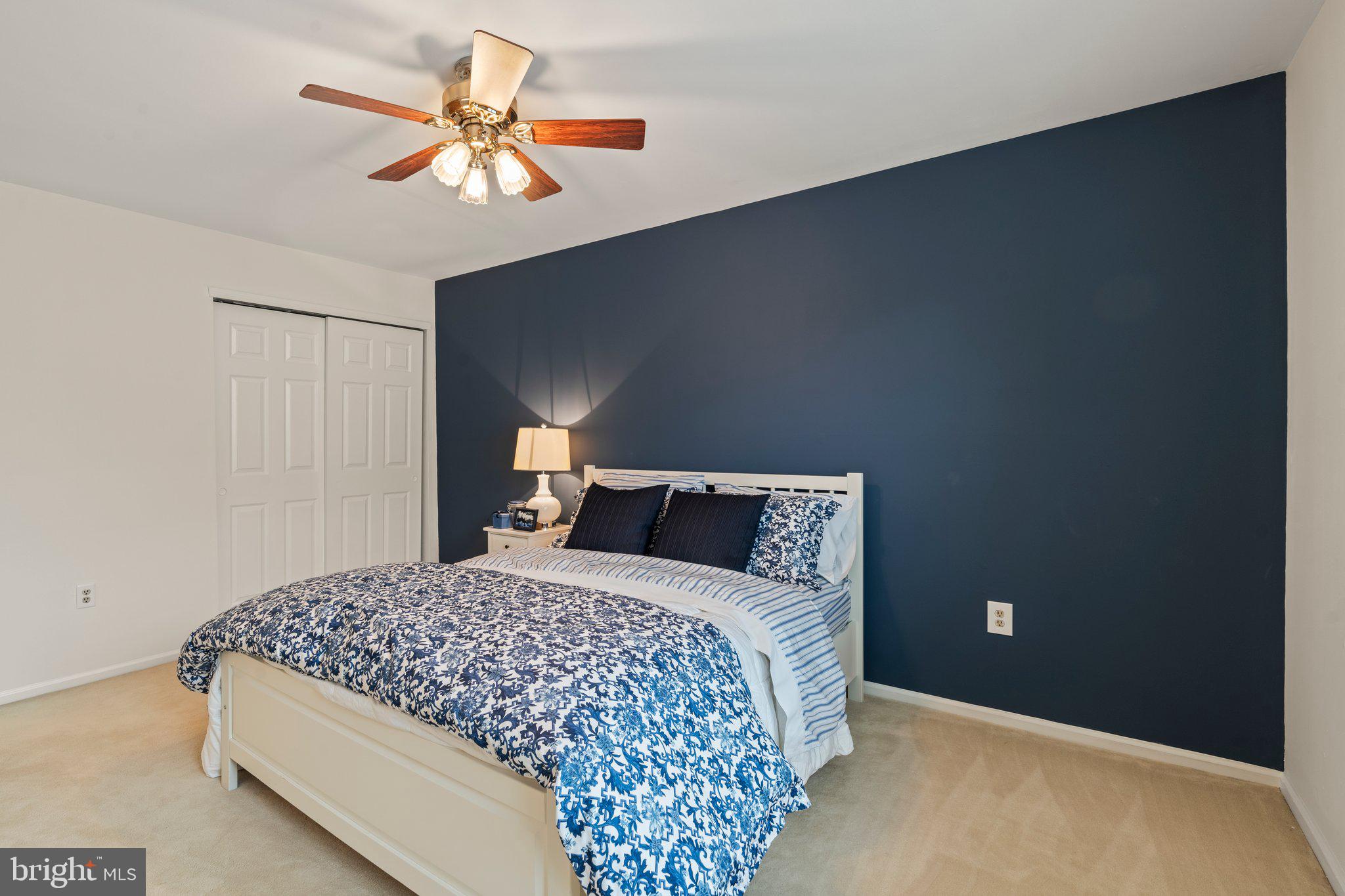 COLLEGEVILLE CROSS - Residential