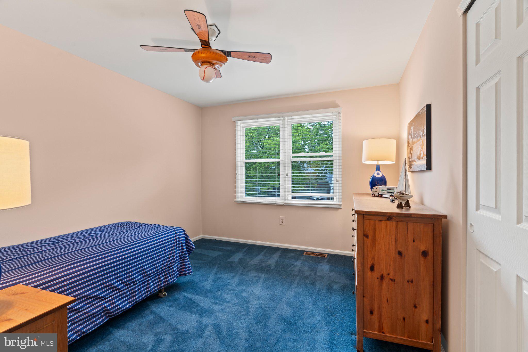 COLLEGEVILLE CROSS - Residential