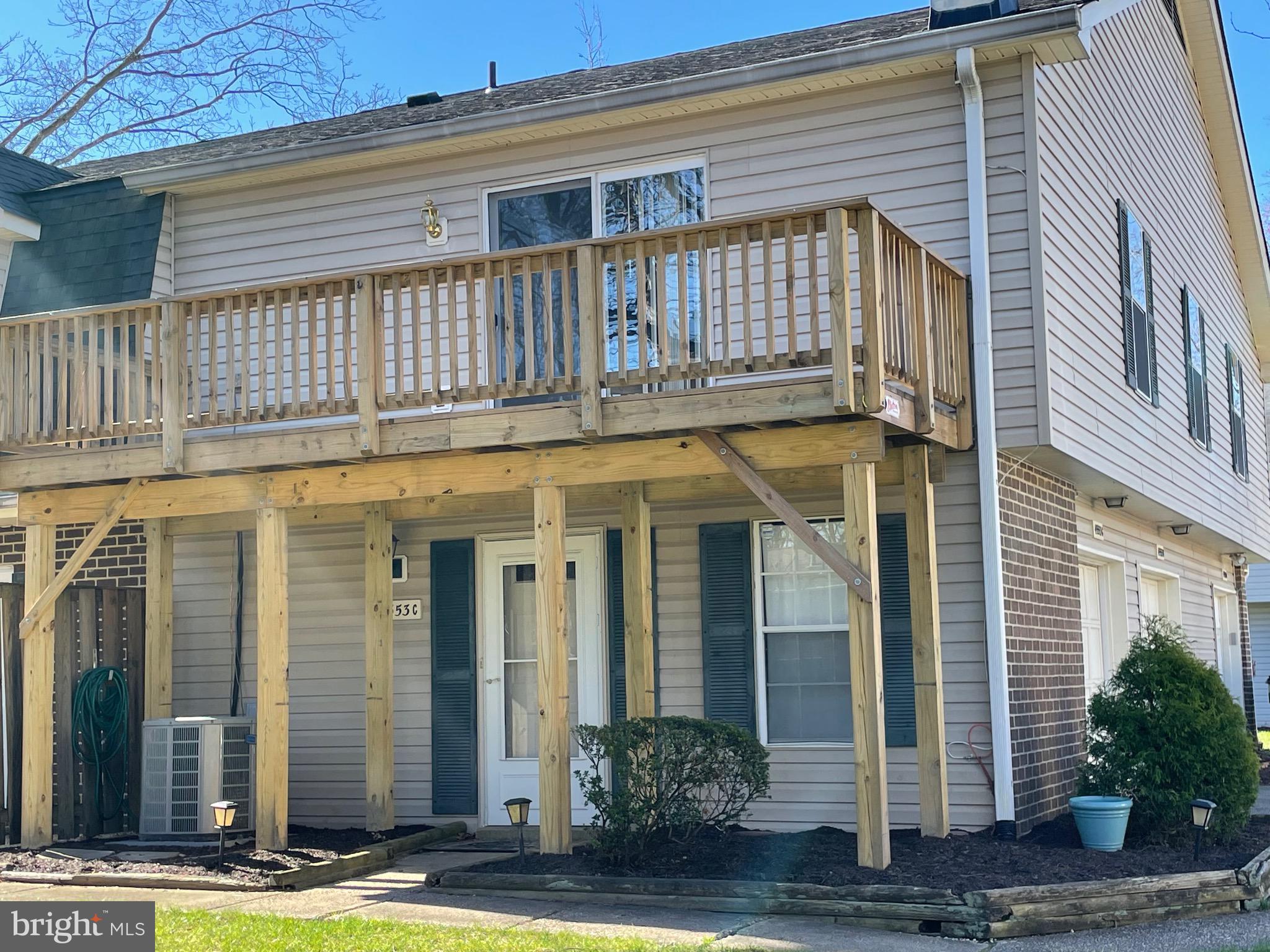 SOMERSET - Residential Lease