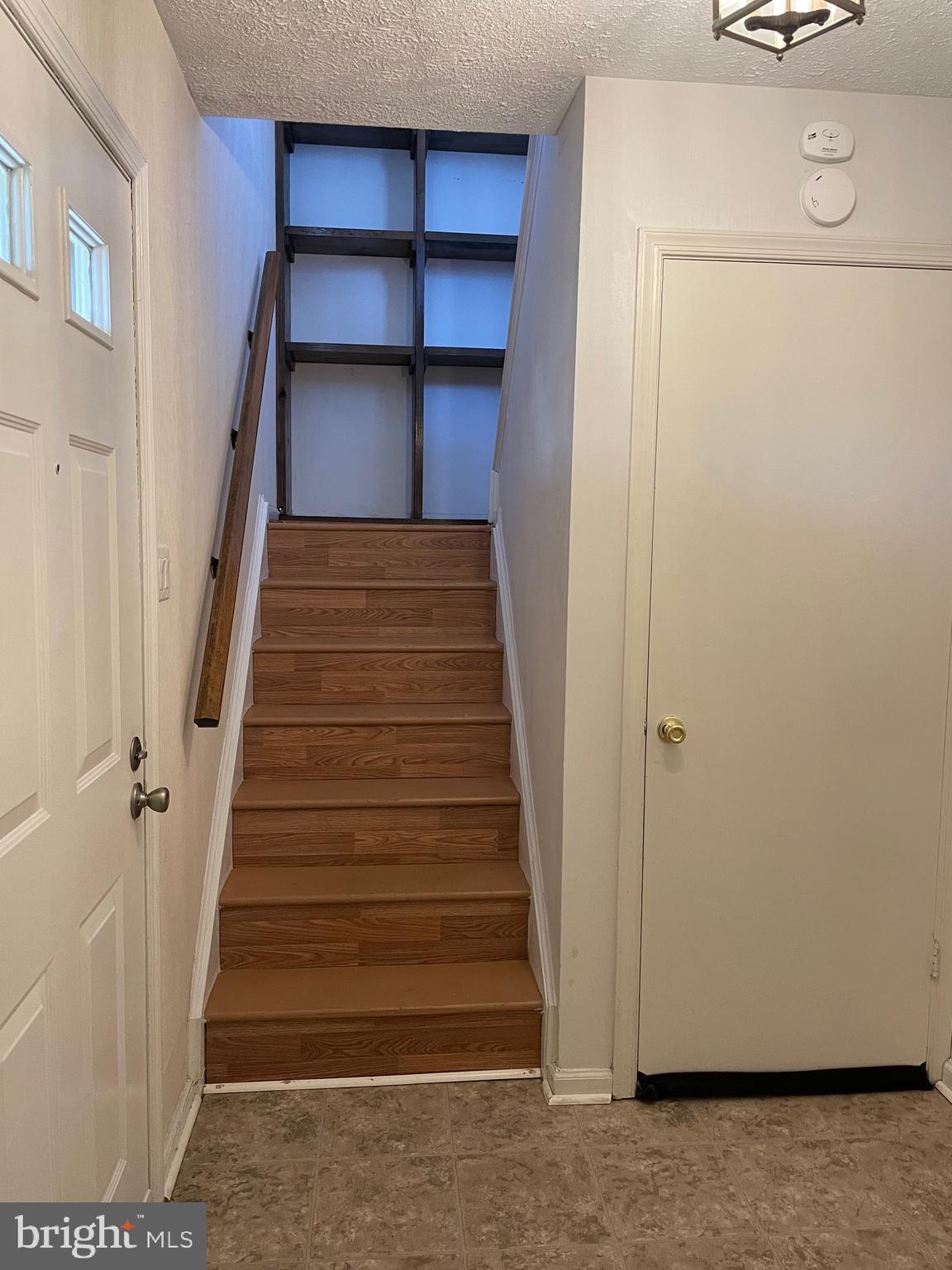 SOMERSET - Residential Lease