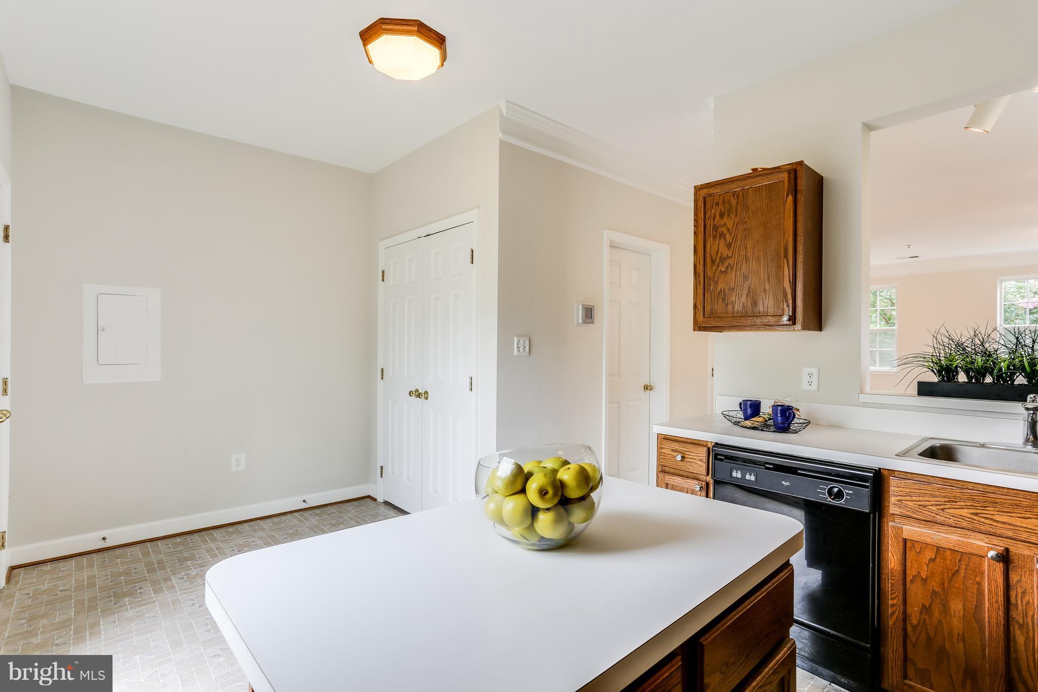 PINEY ORCHARD - Residential