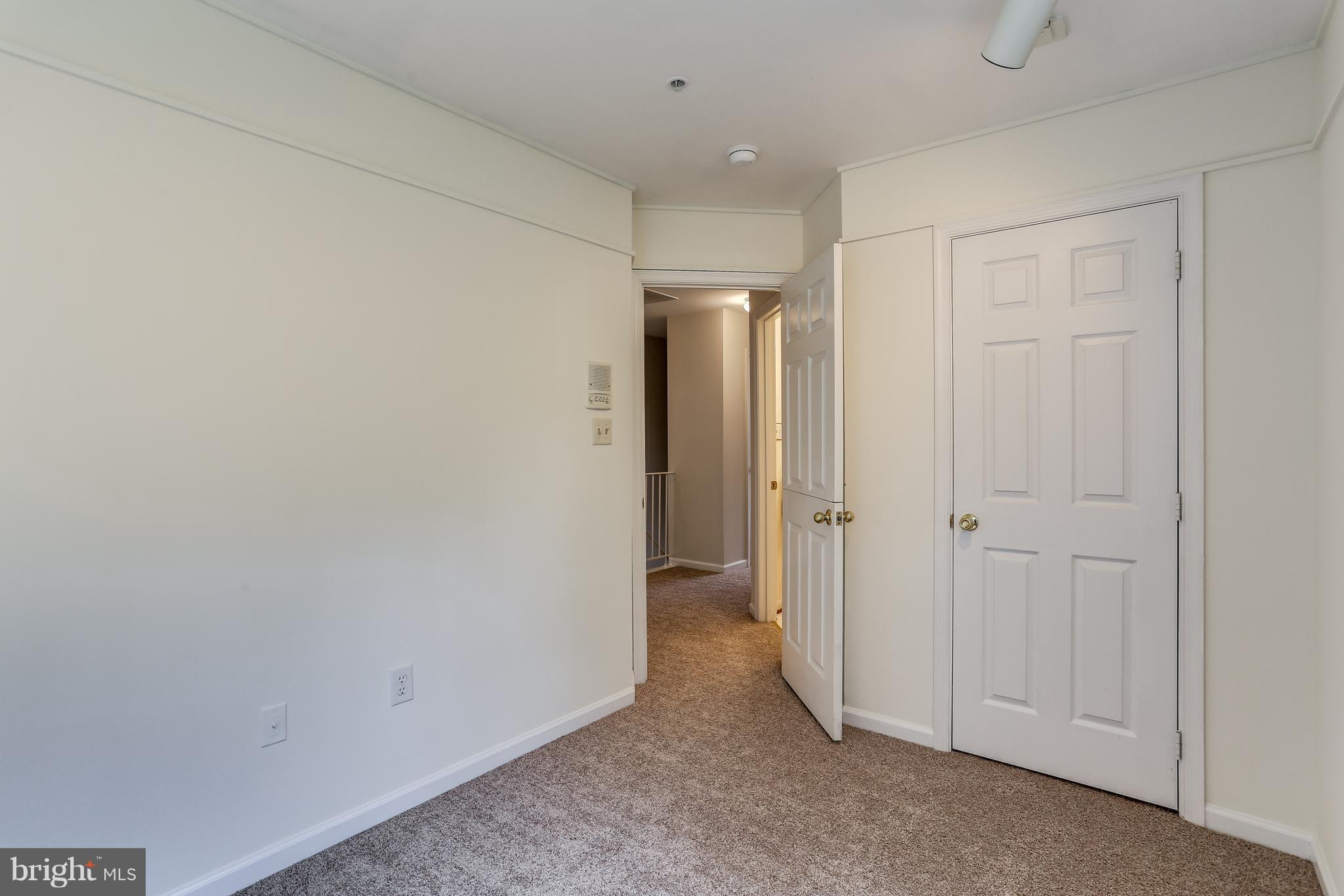 PINEY ORCHARD - Residential