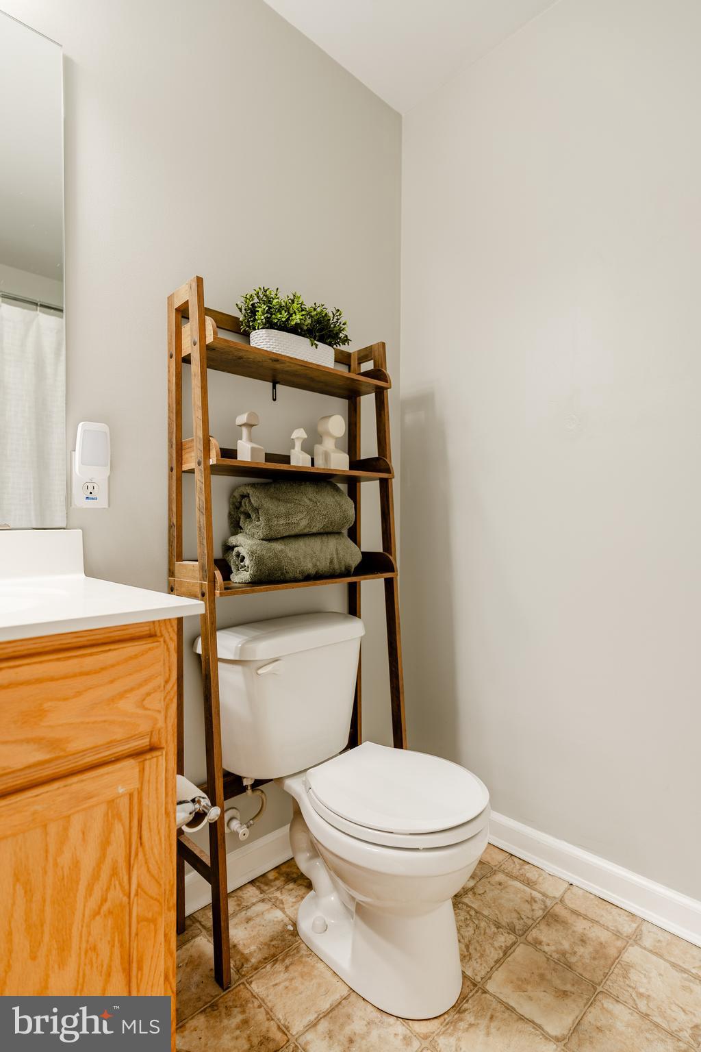 CHAMBERS HILL - Residential