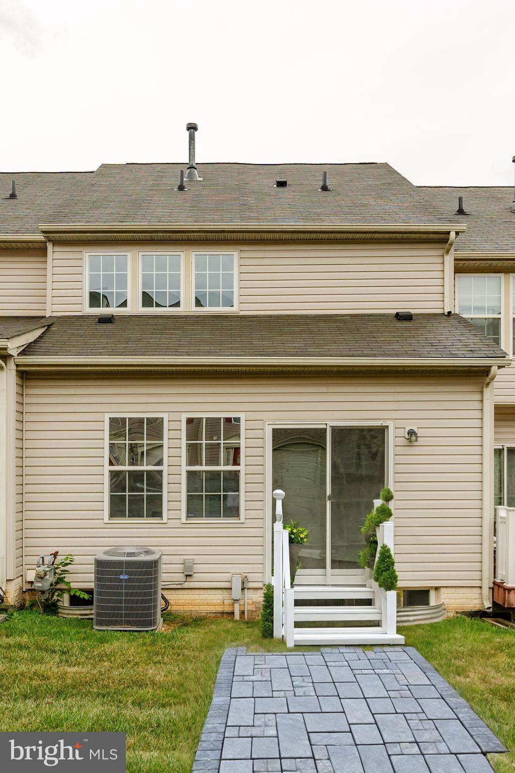 CHAMBERS HILL - Residential