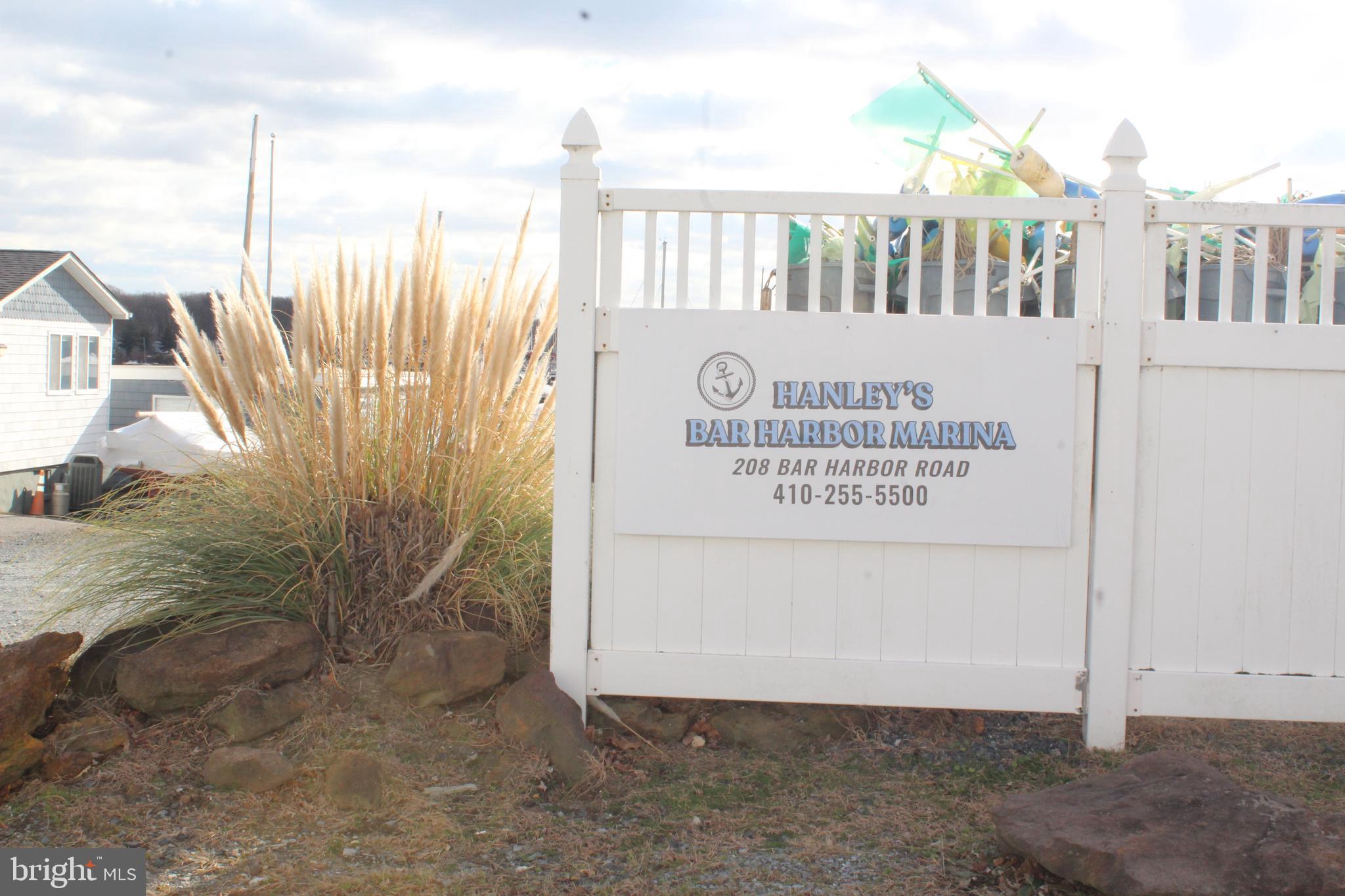 ROCK CREEK ESTATES - Residential