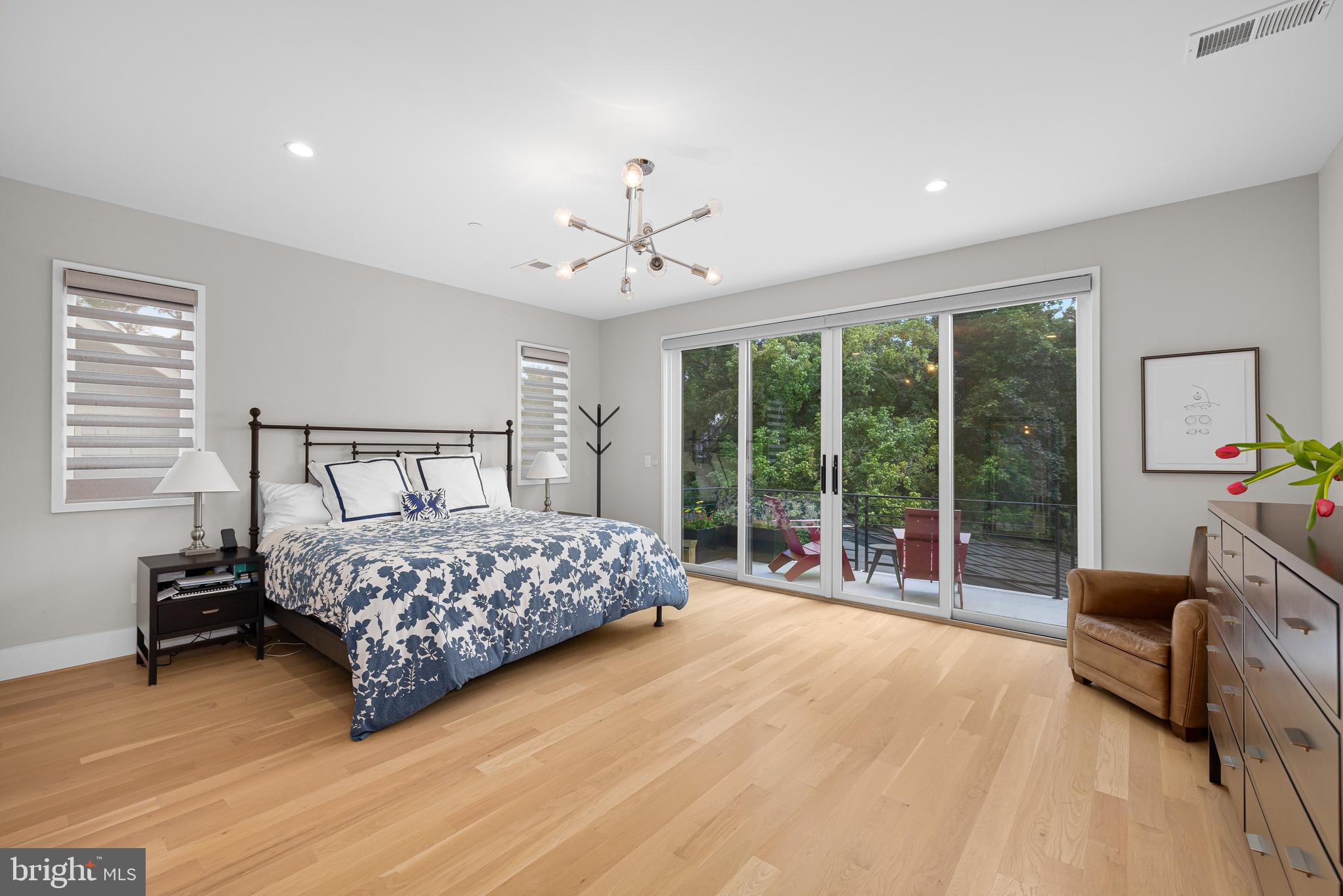 PALISADES - Residential