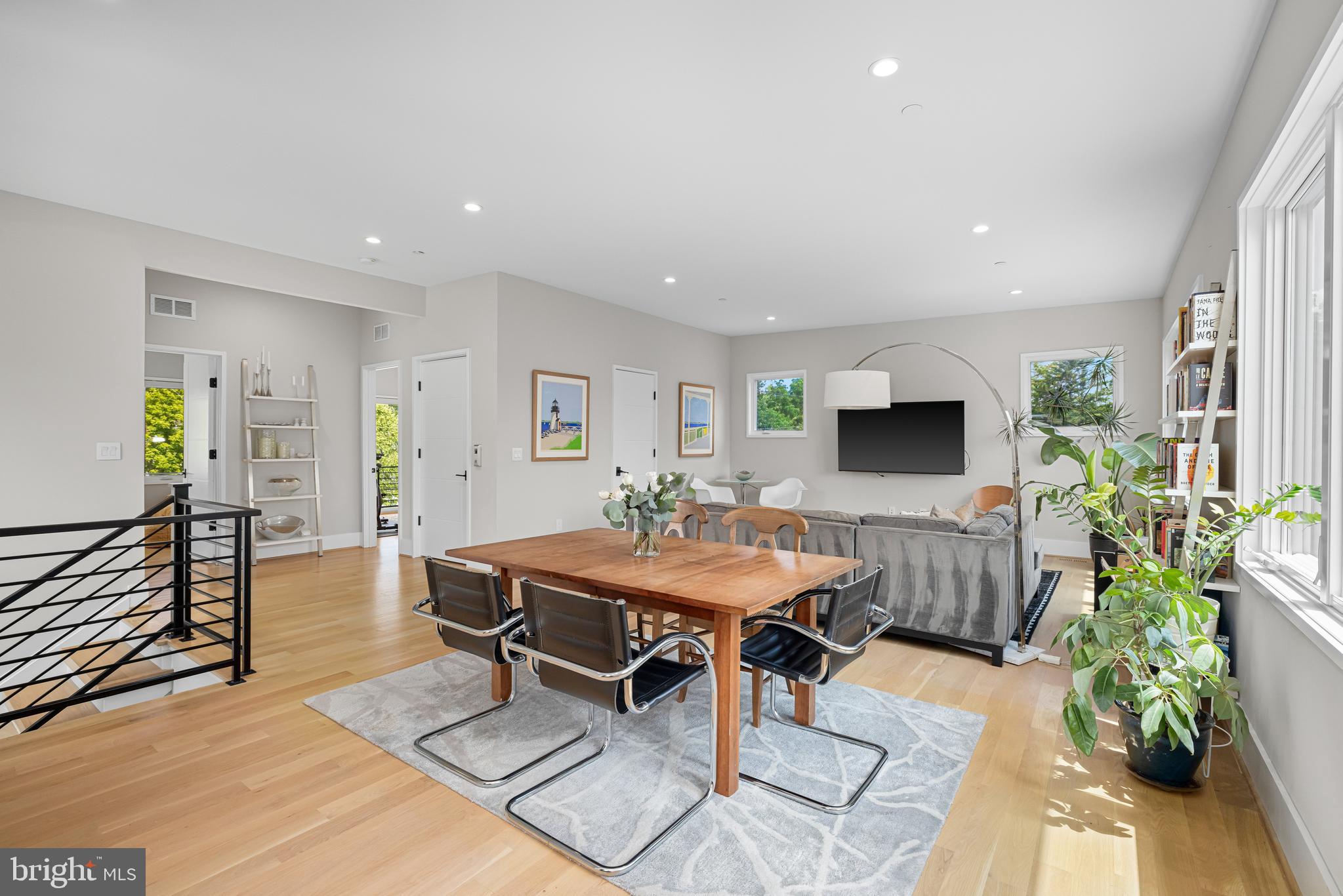 PALISADES - Residential