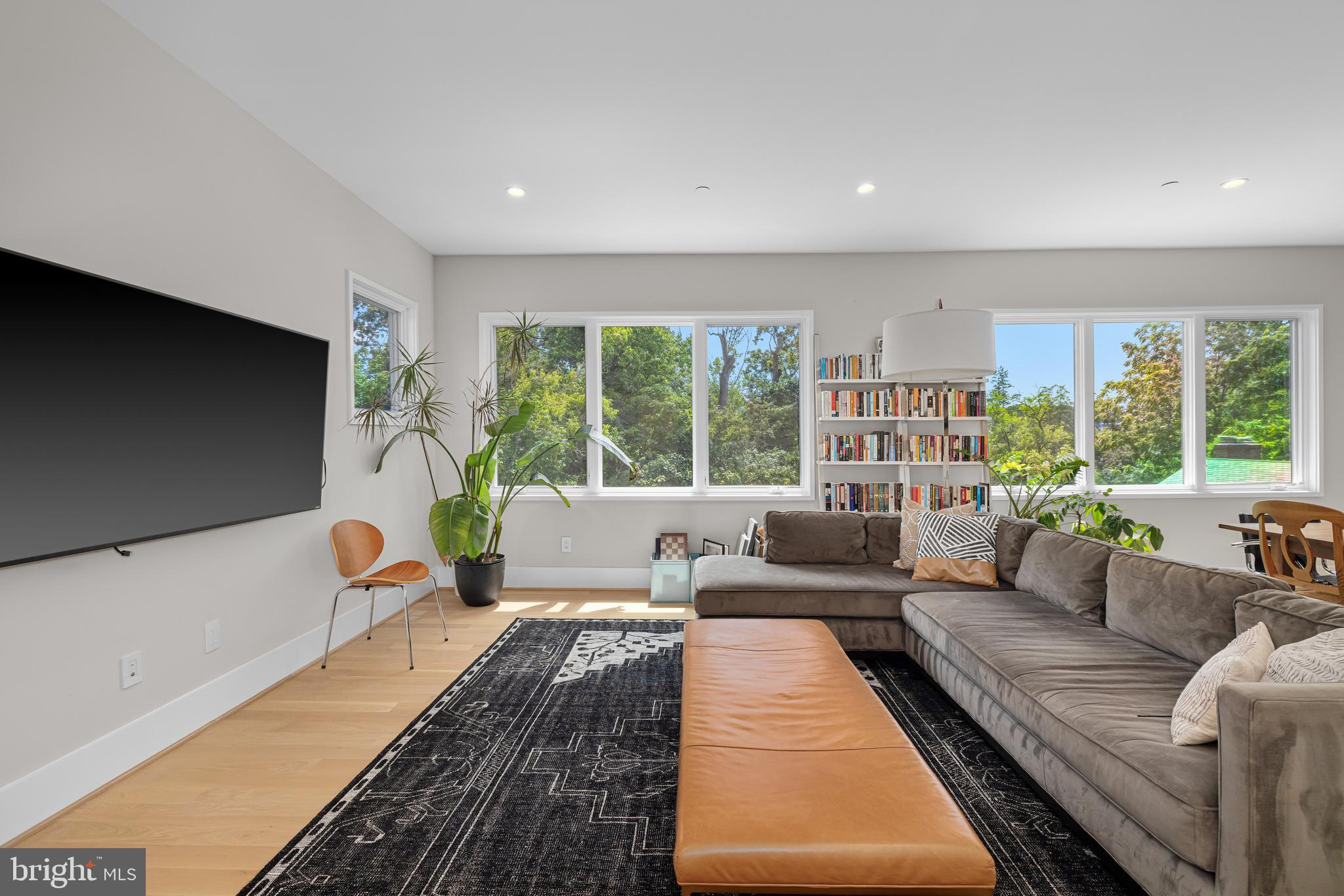 PALISADES - Residential