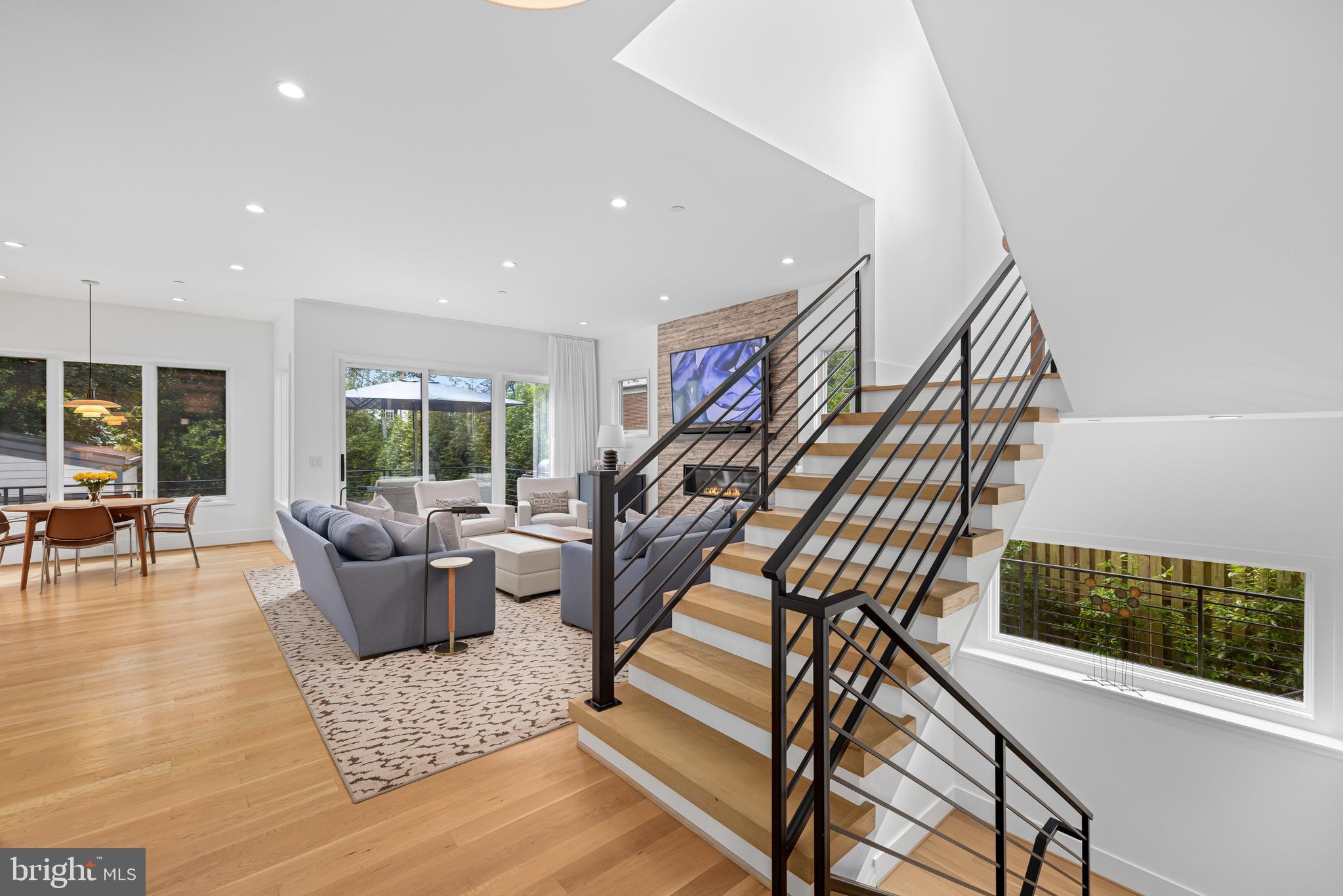 PALISADES - Residential