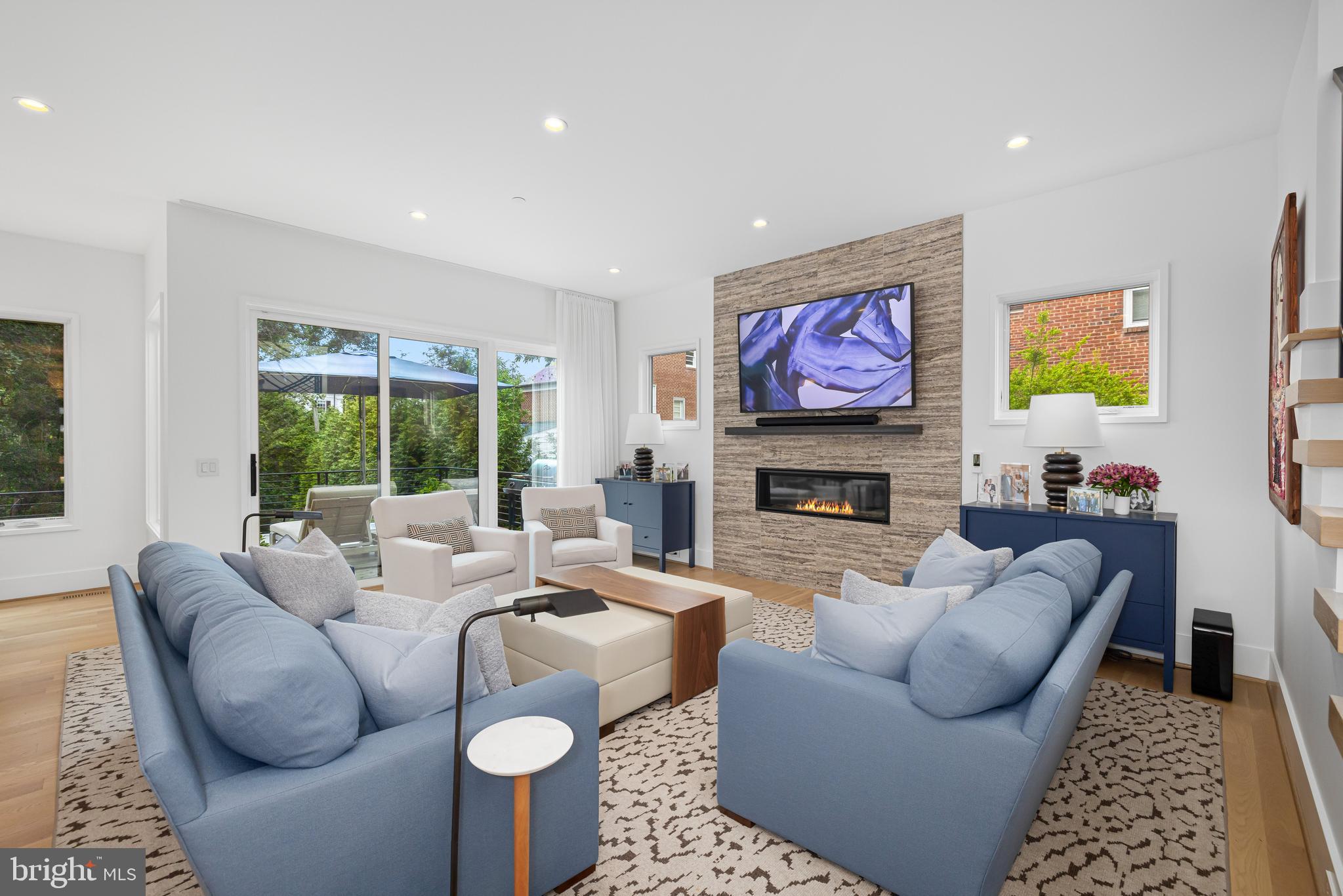 PALISADES - Residential