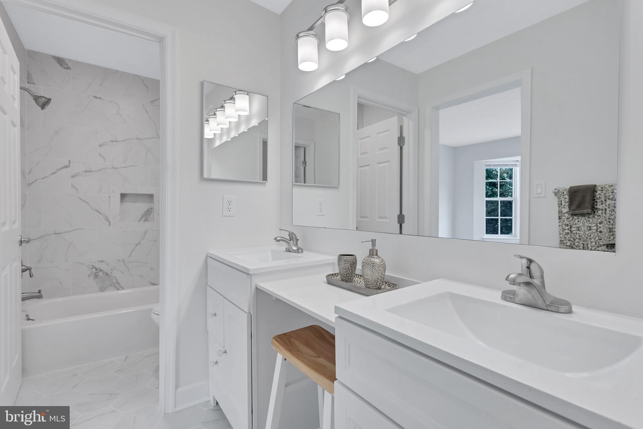 WATERFORD - Residential