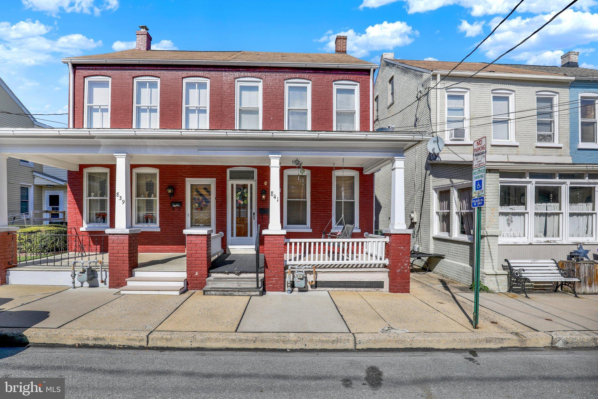 841 HOUSTON STREET