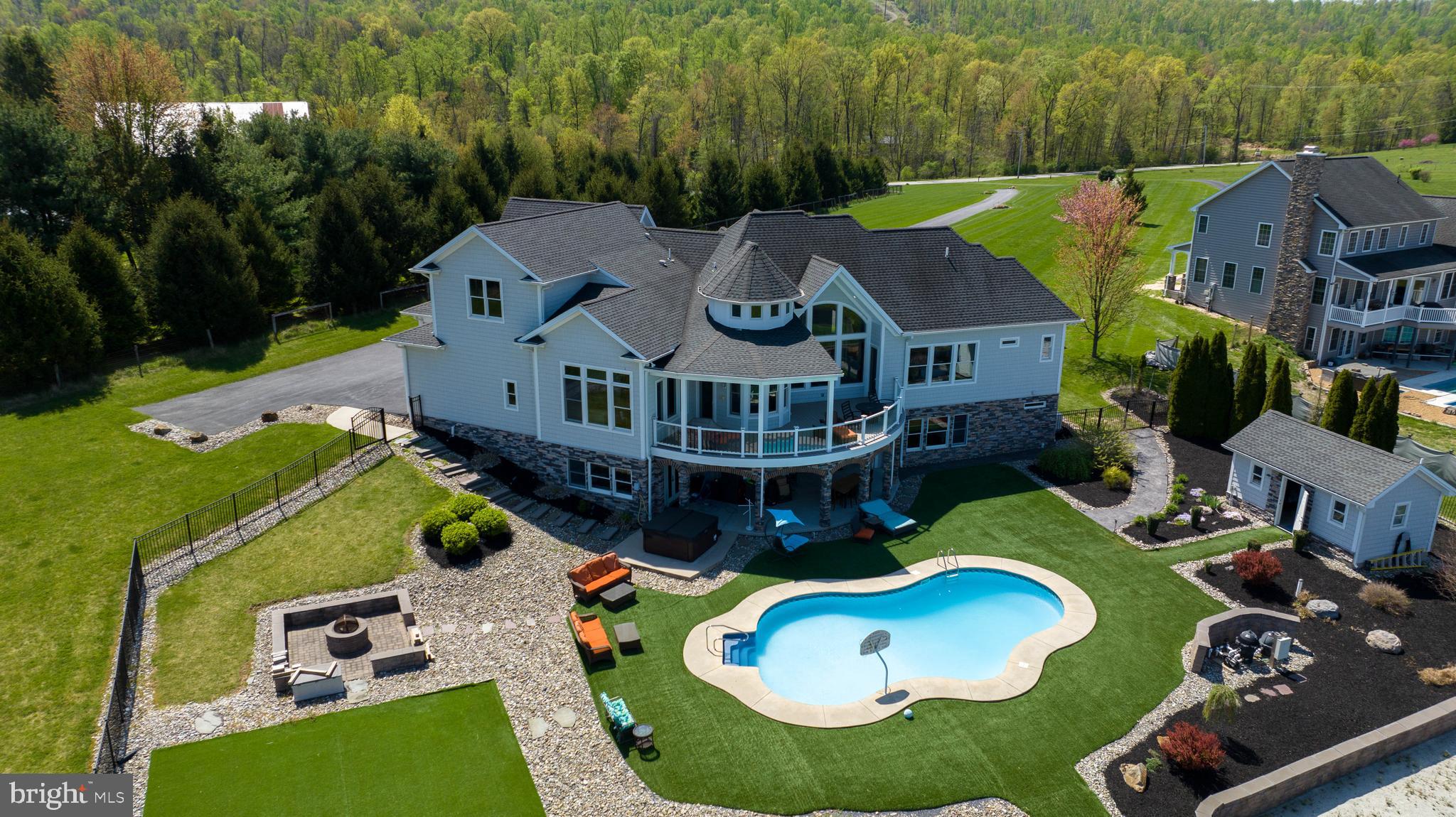 FAIRVIEW TWP - Residential