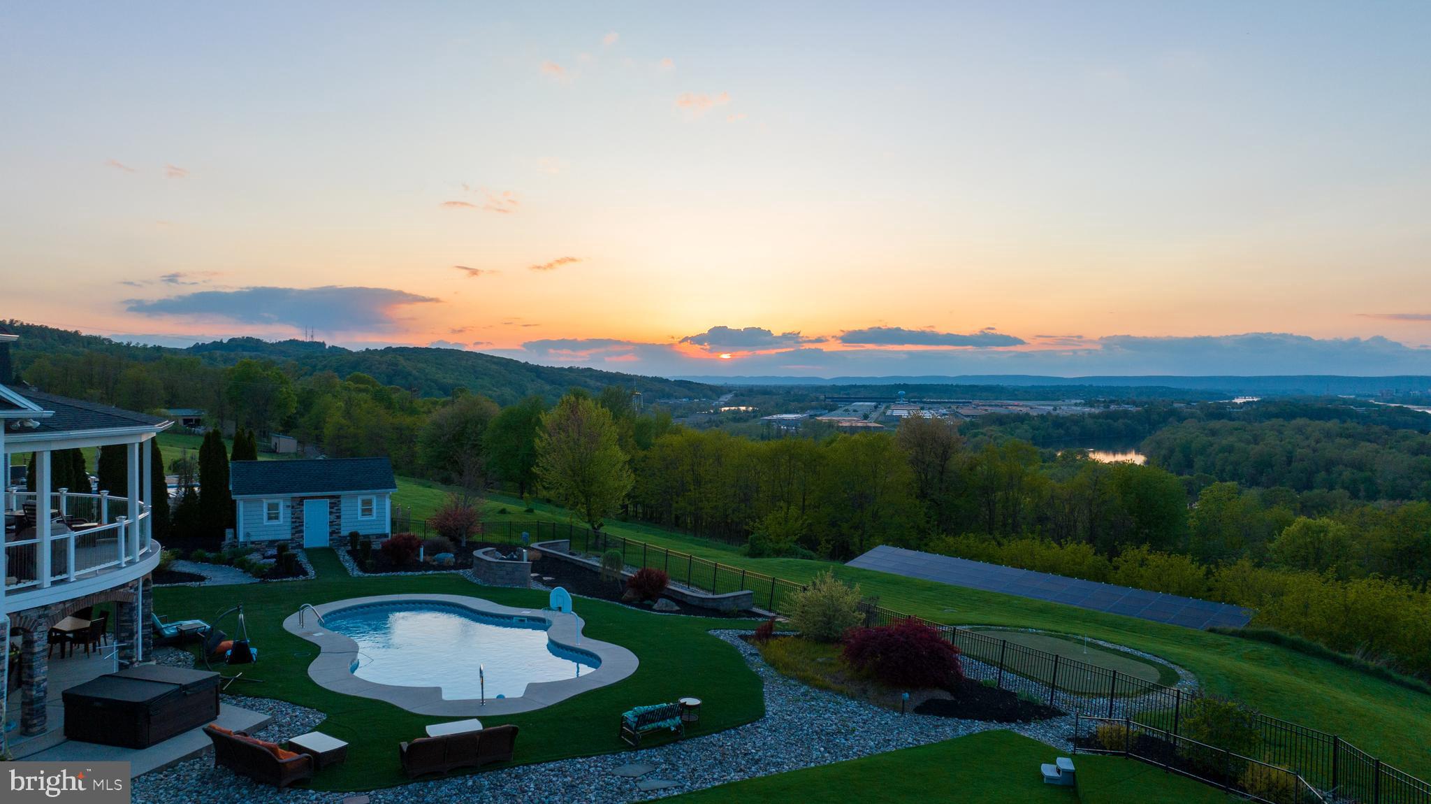 FAIRVIEW TWP - Residential