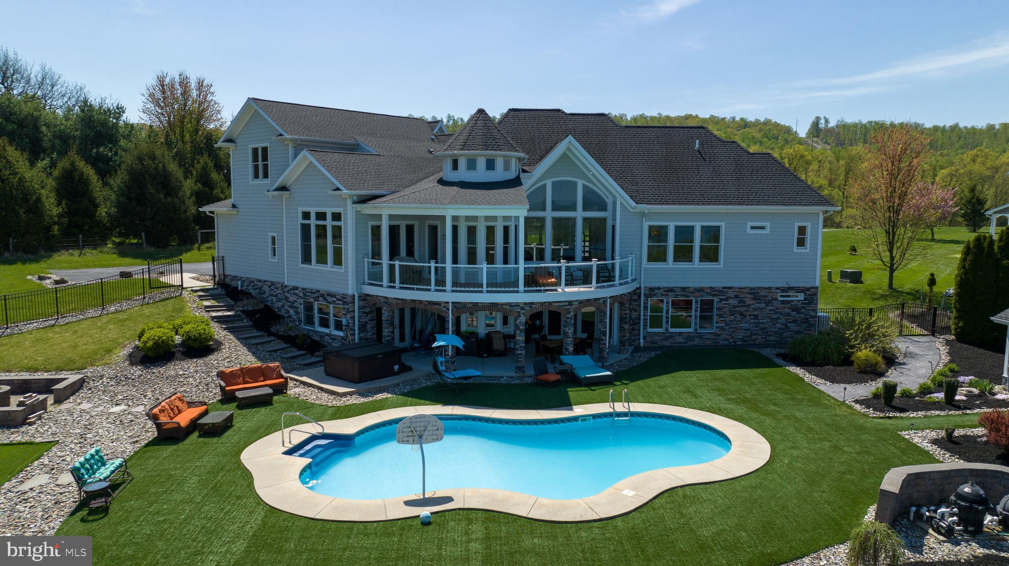 FAIRVIEW TWP - Residential