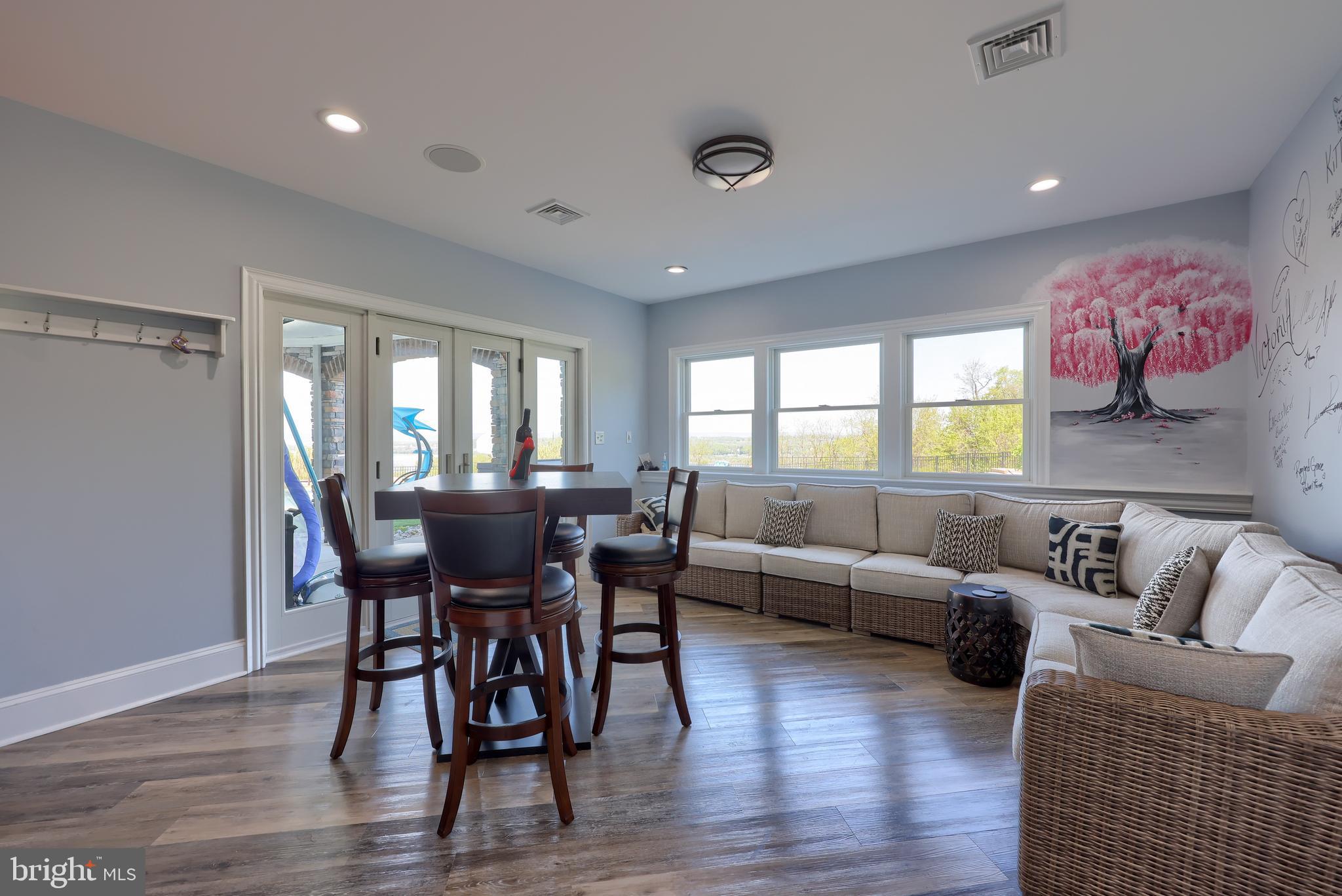 FAIRVIEW TWP - Residential