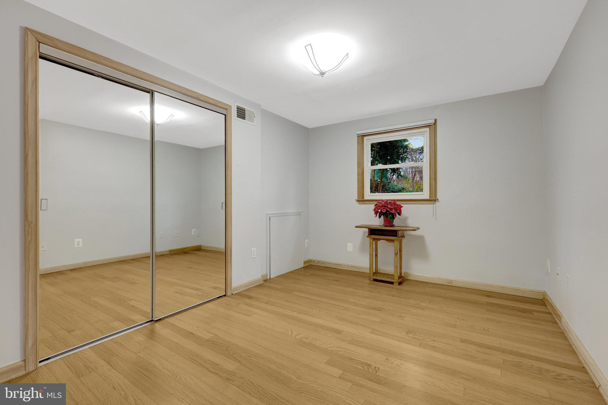 CRYSTAL SPRINGS - Residential