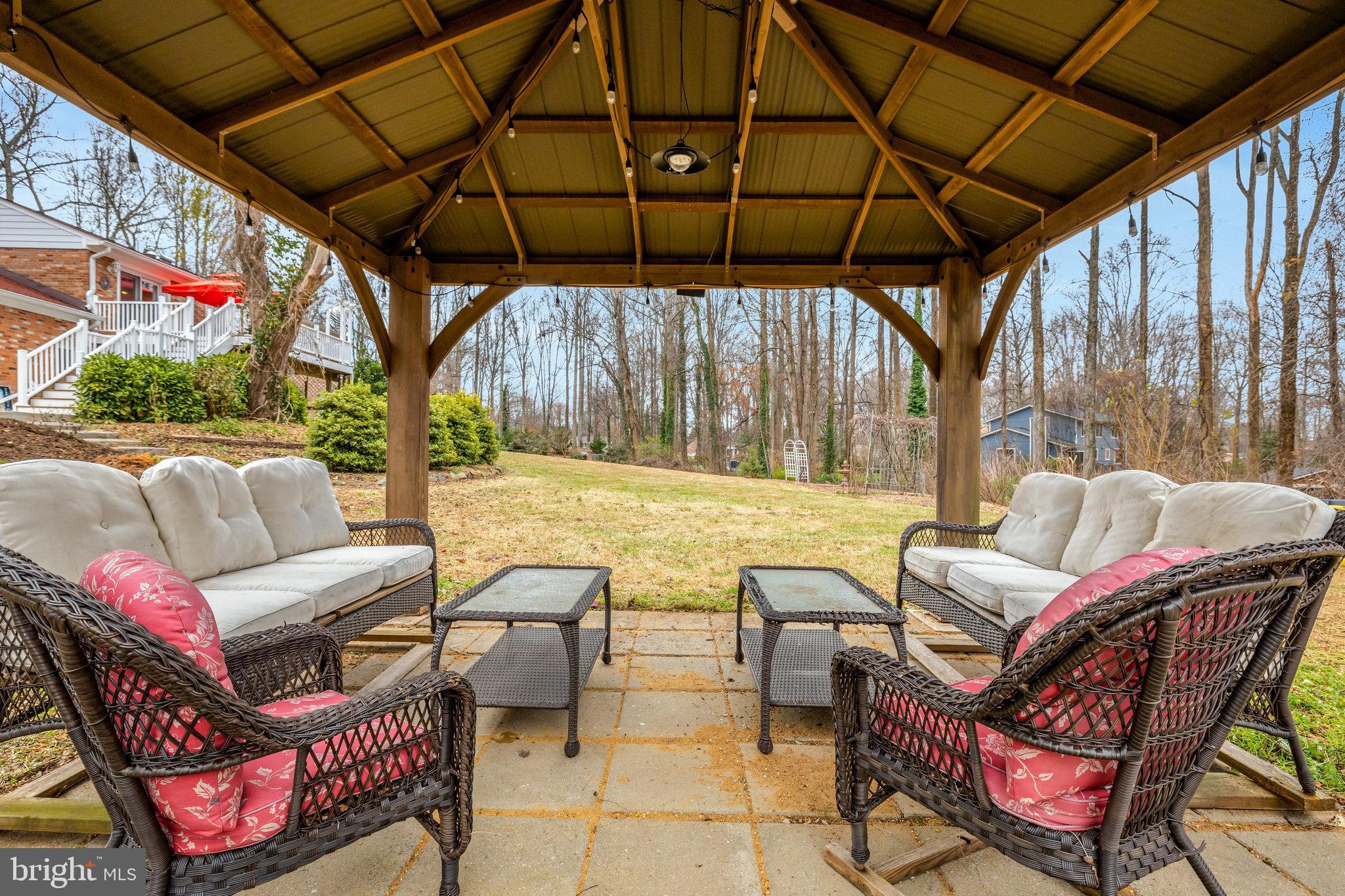 CRYSTAL SPRINGS - Residential