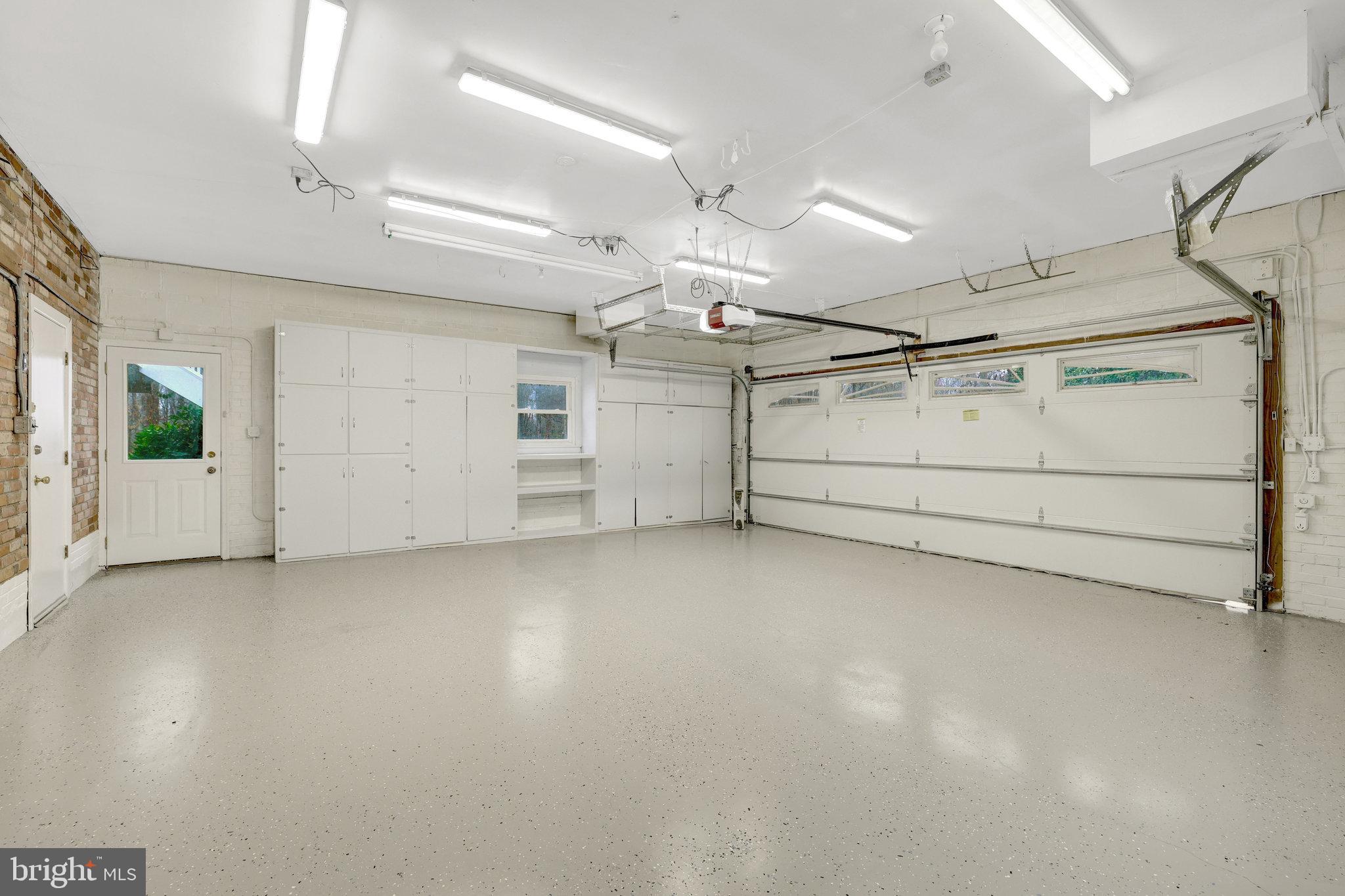 CRYSTAL SPRINGS - Residential