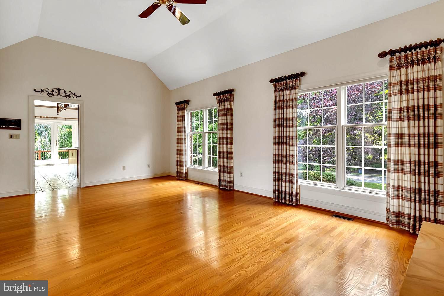 SOUTH RIVER LANDING - Residential