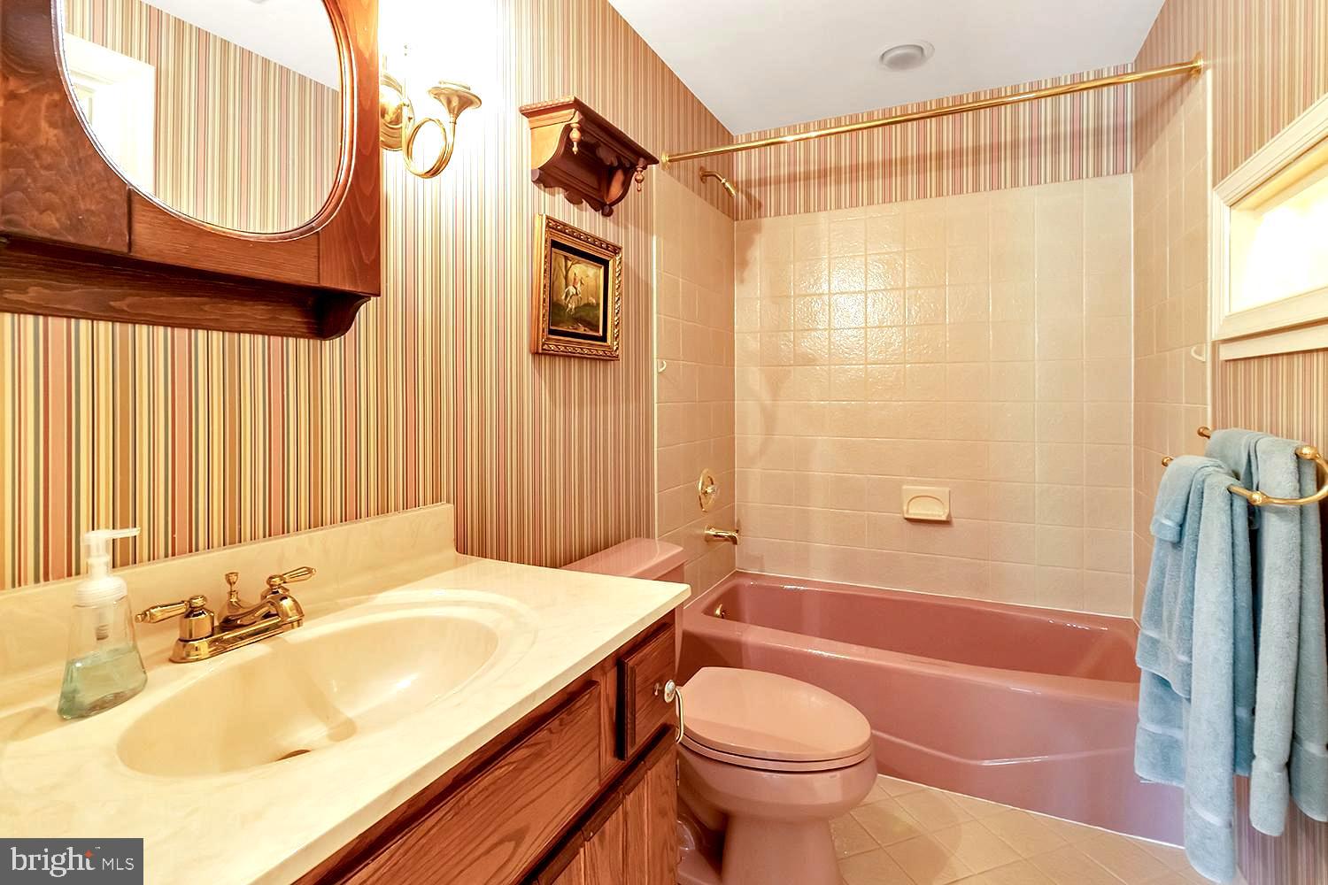 SOUTH RIVER LANDING - Residential