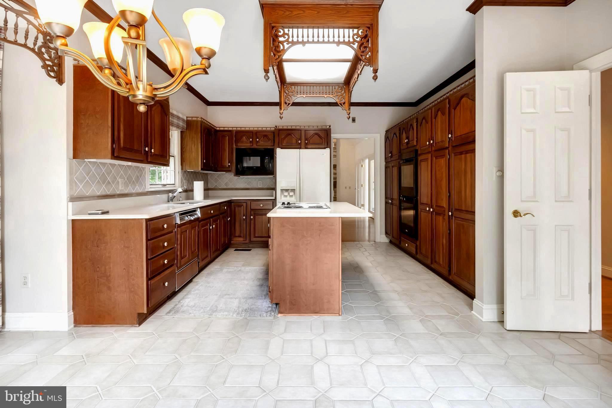 SOUTH RIVER LANDING - Residential