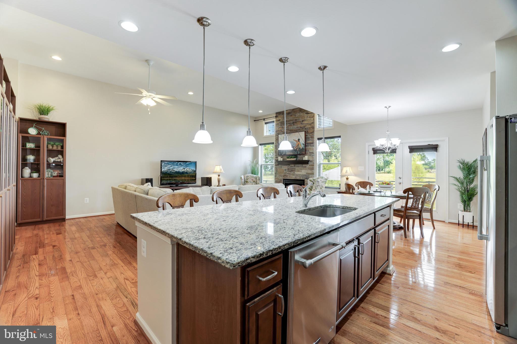 DUTCHMANS CREEK HAMLET - Residential