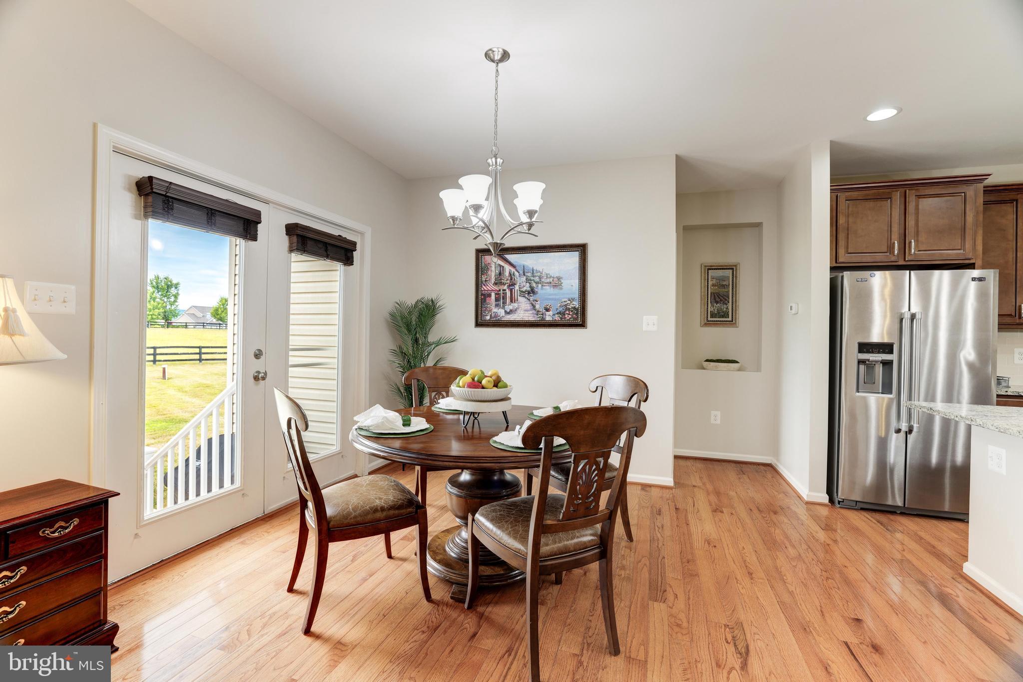 DUTCHMANS CREEK HAMLET - Residential