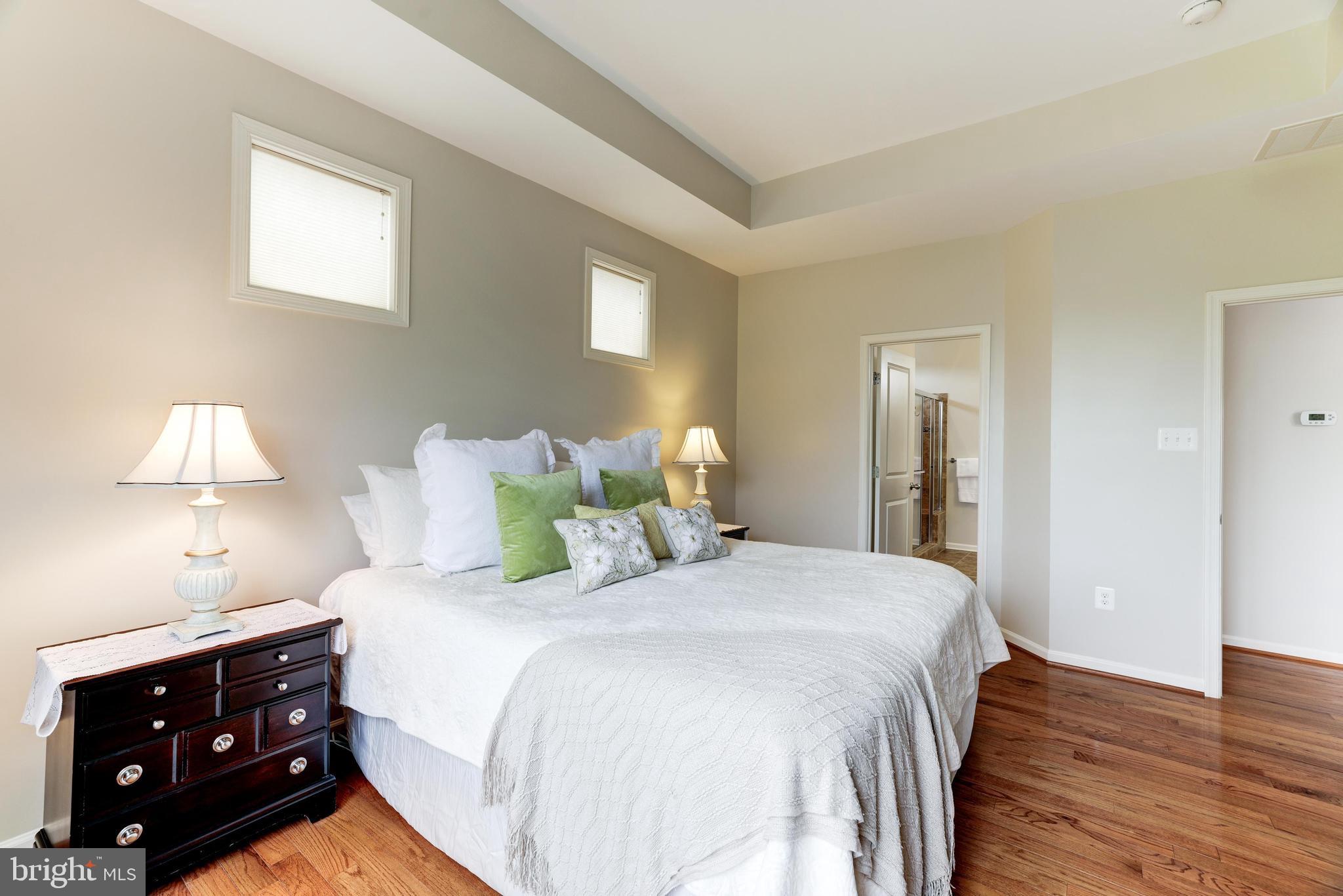 DUTCHMANS CREEK HAMLET - Residential