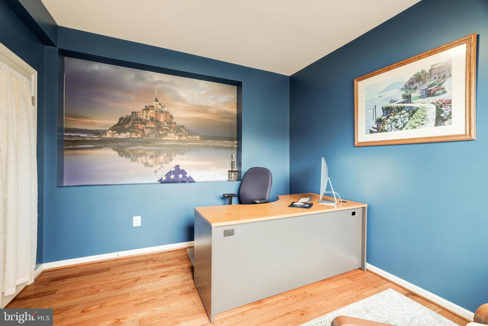 DUTCHMANS CREEK HAMLET - Residential