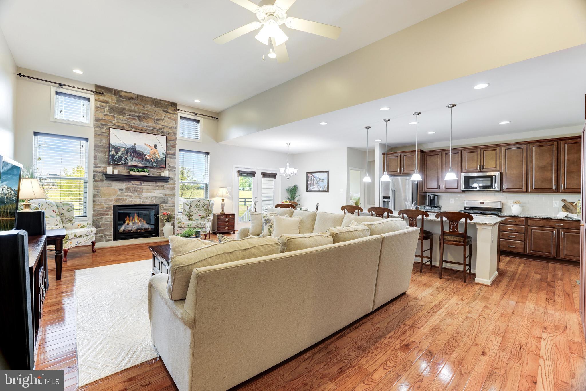 DUTCHMANS CREEK HAMLET - Residential