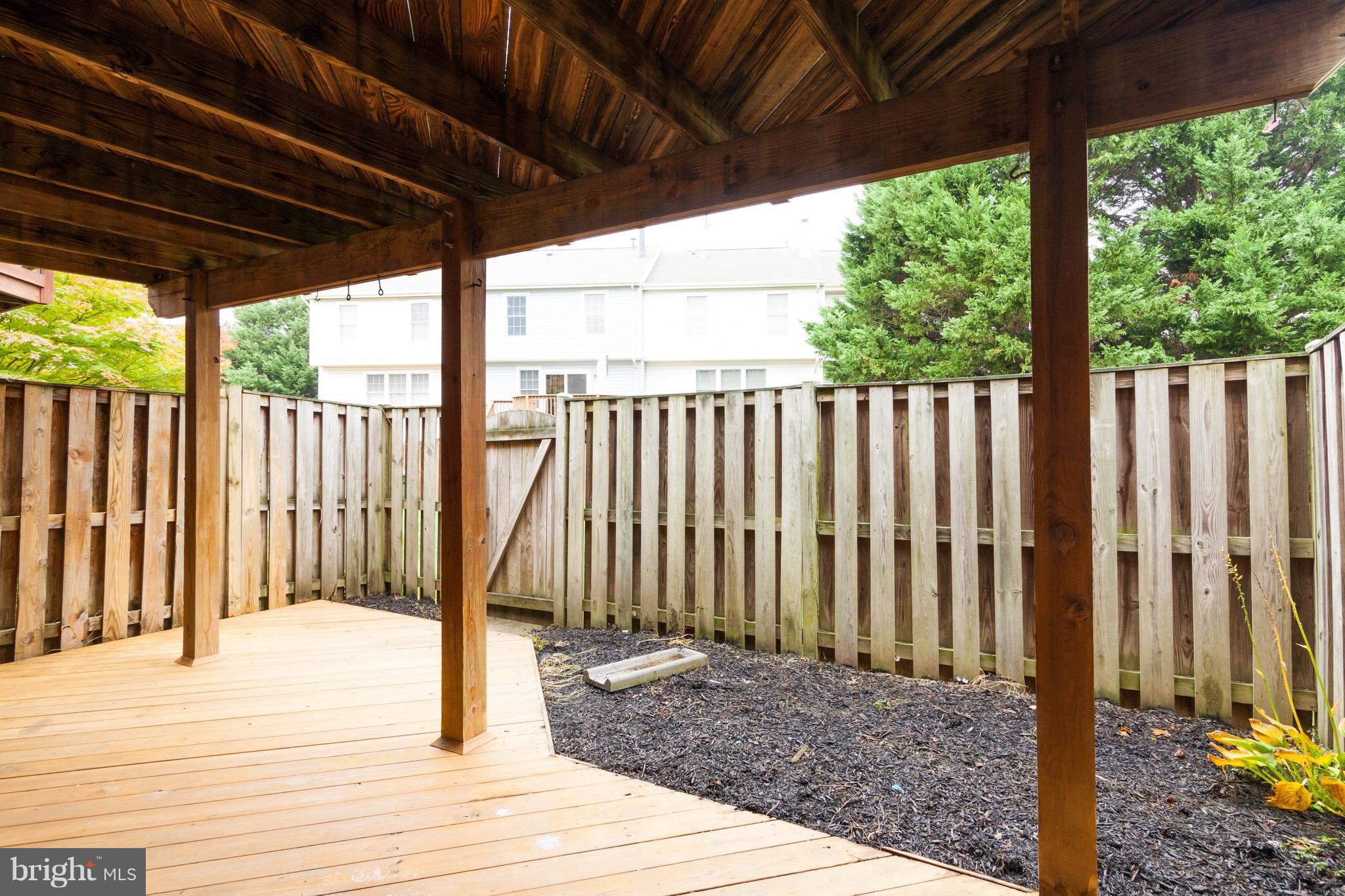 CENTRE RIDGE - Residential