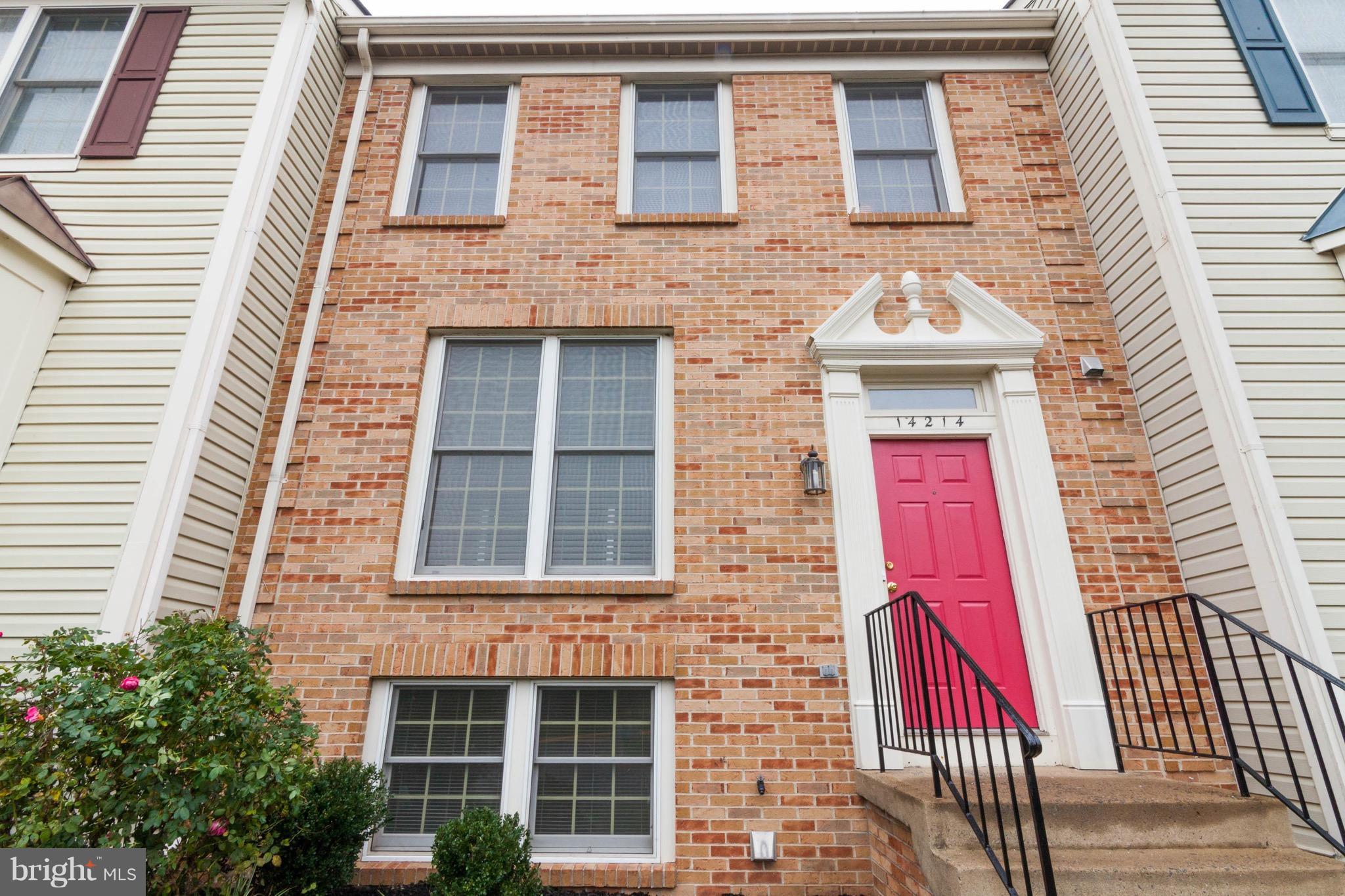 CENTRE RIDGE - Residential