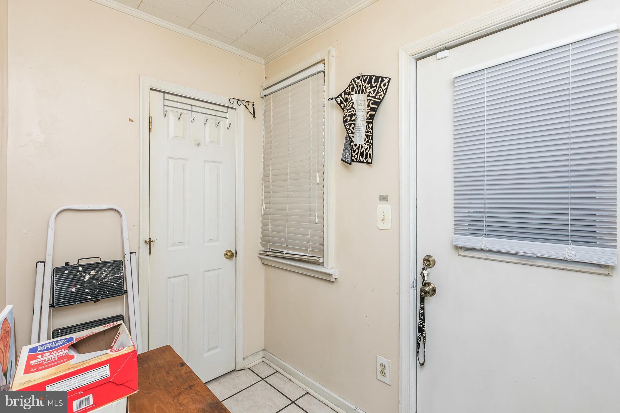 GARDENVILLE - Residential