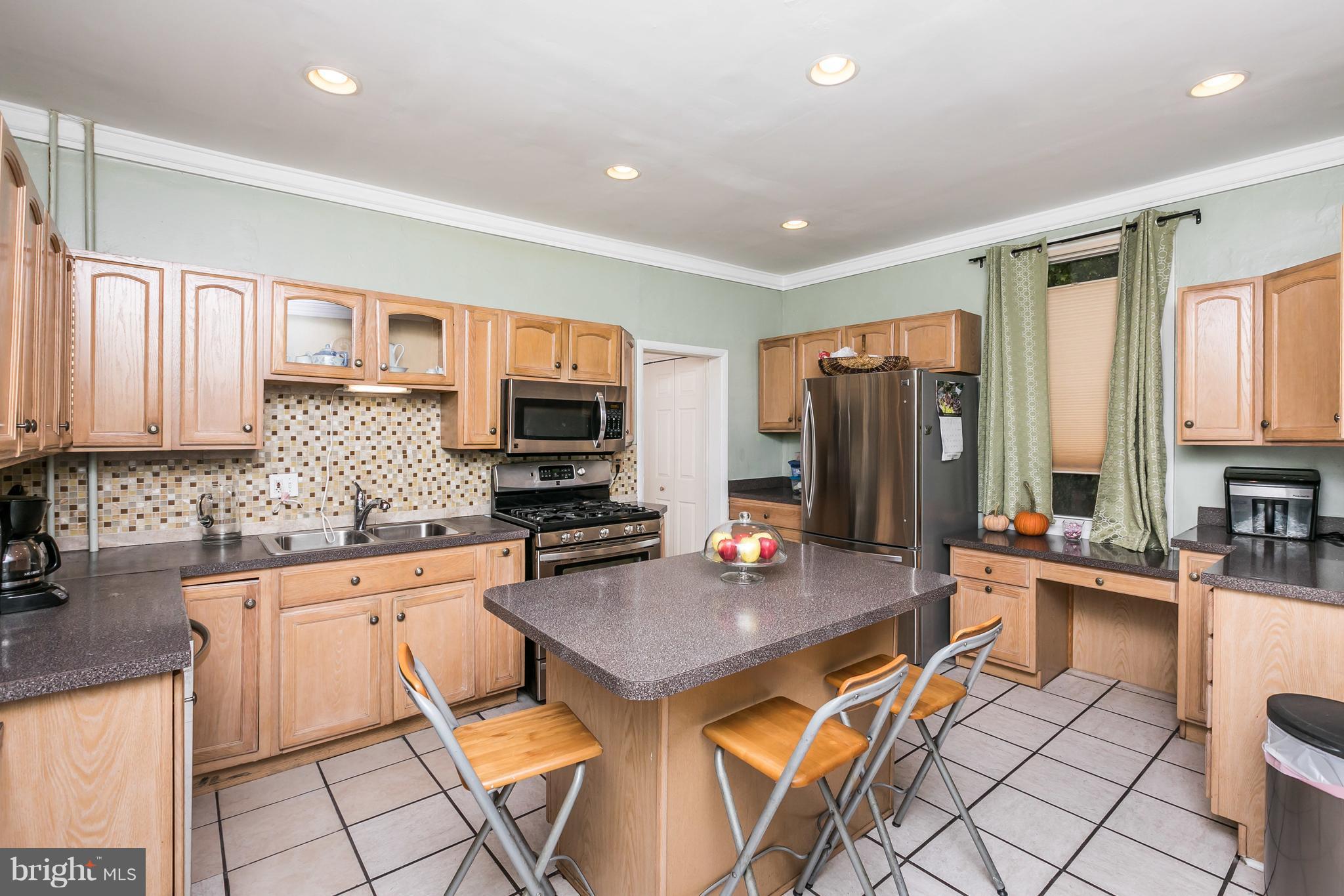 GARDENVILLE - Residential